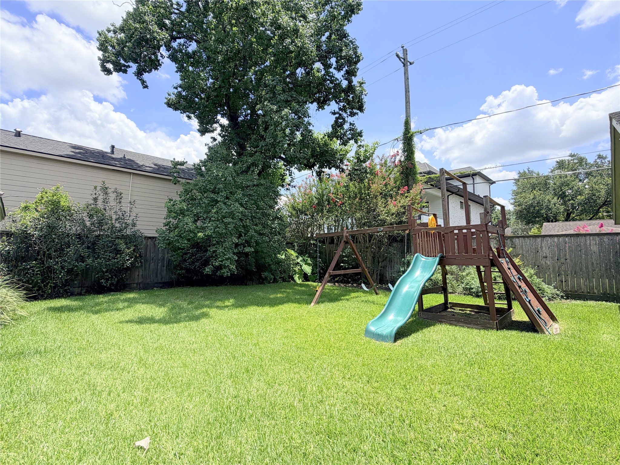 5019 Yarwell Drive Property Photo 30