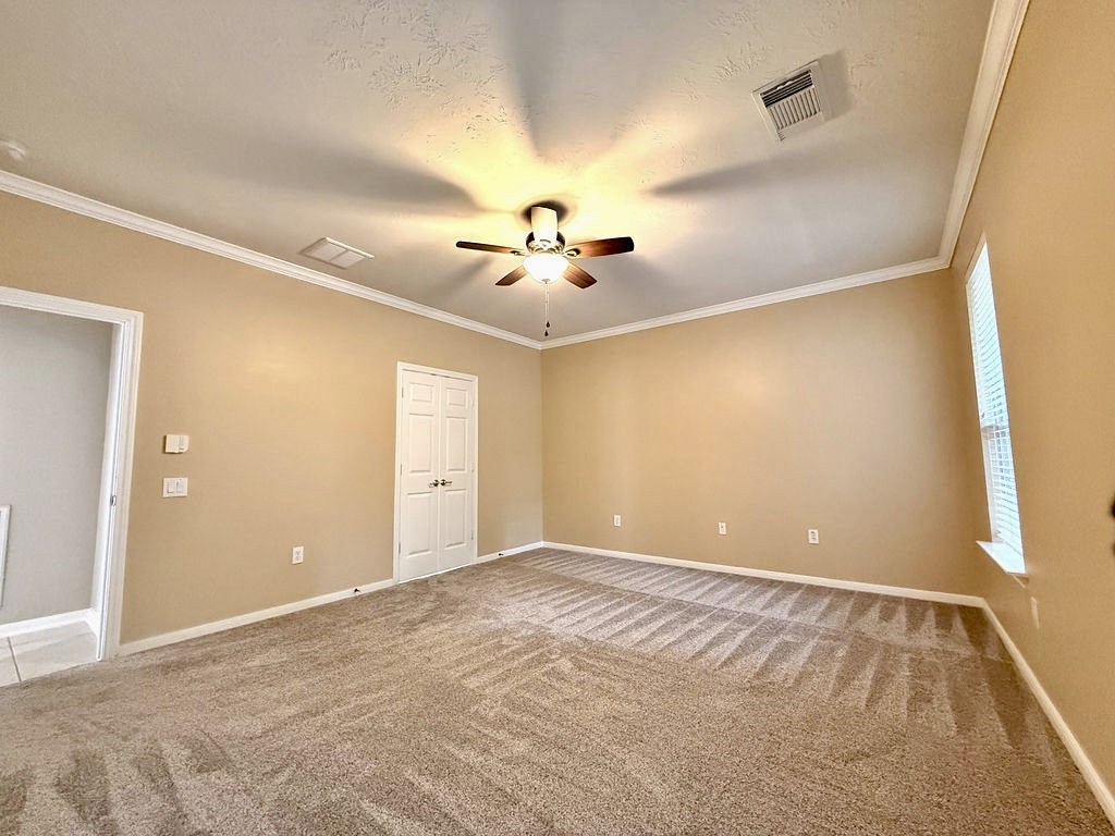 90 Country Gate Property Photo 28