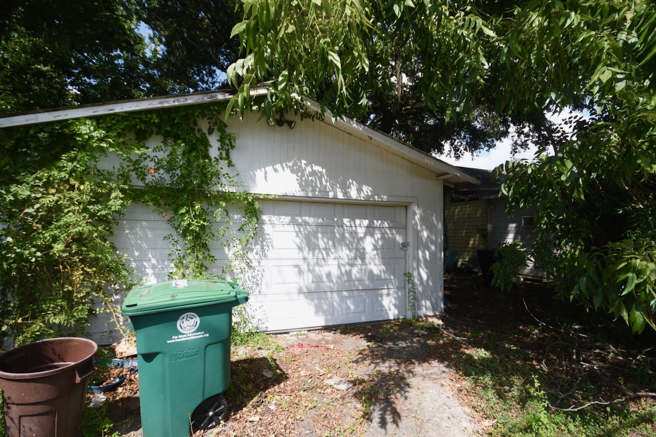 3036 Dennis Street Property Photo 6