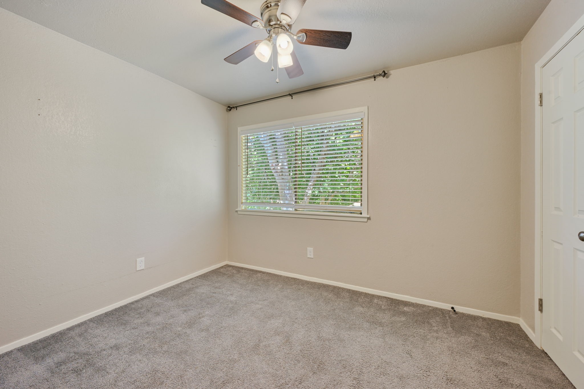 3345 Lodgepole Circle Property Photo 10