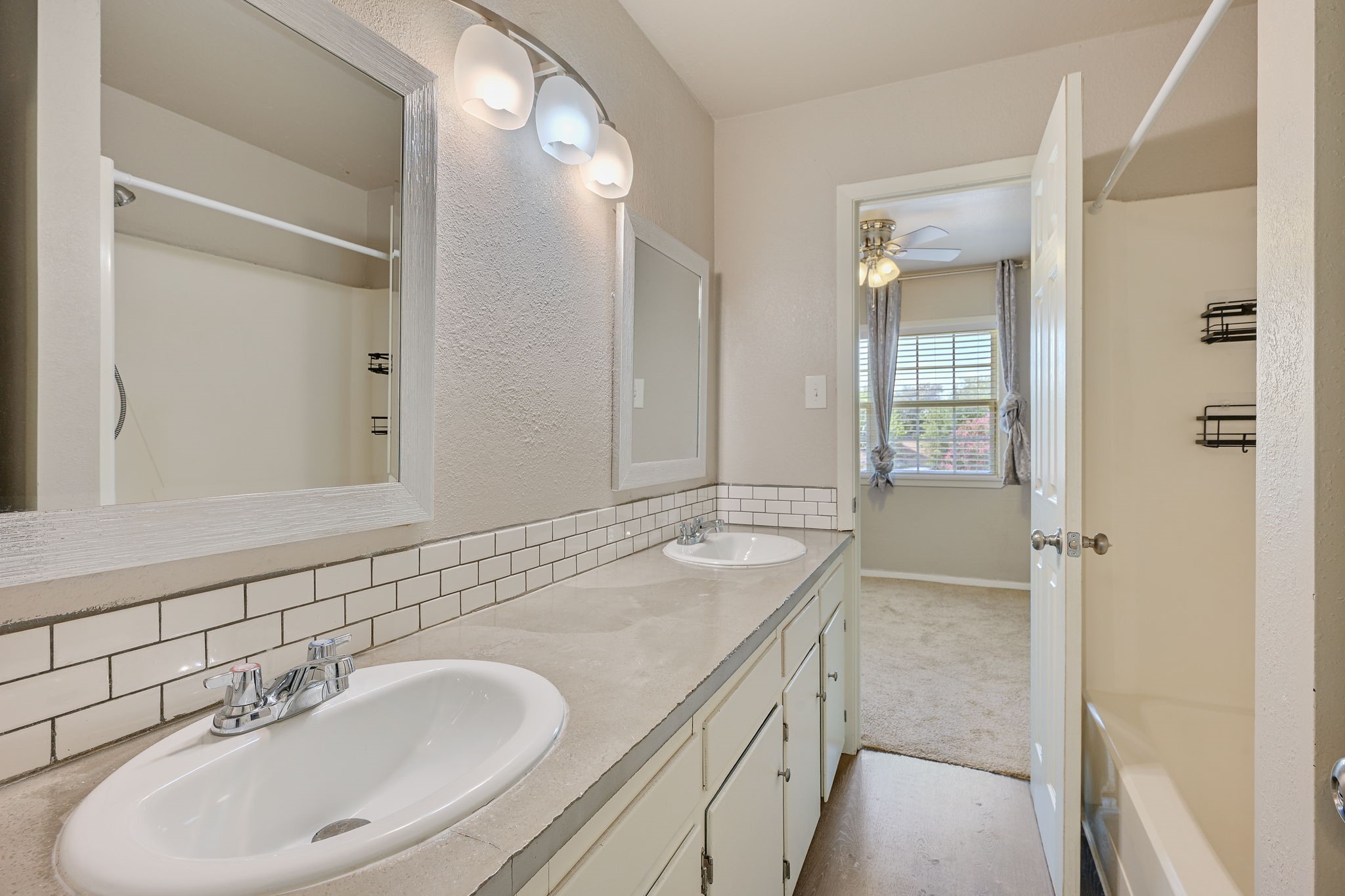 3345 Lodgepole Circle Property Photo 11