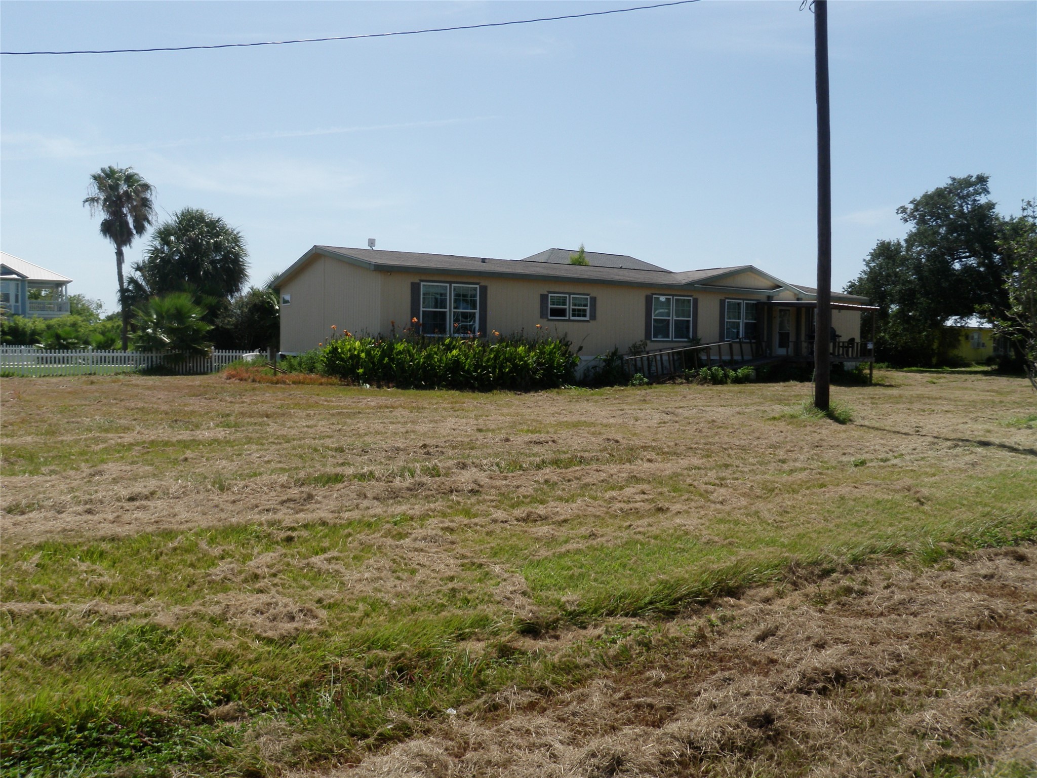 131& 807 St Mary Property Photo 1