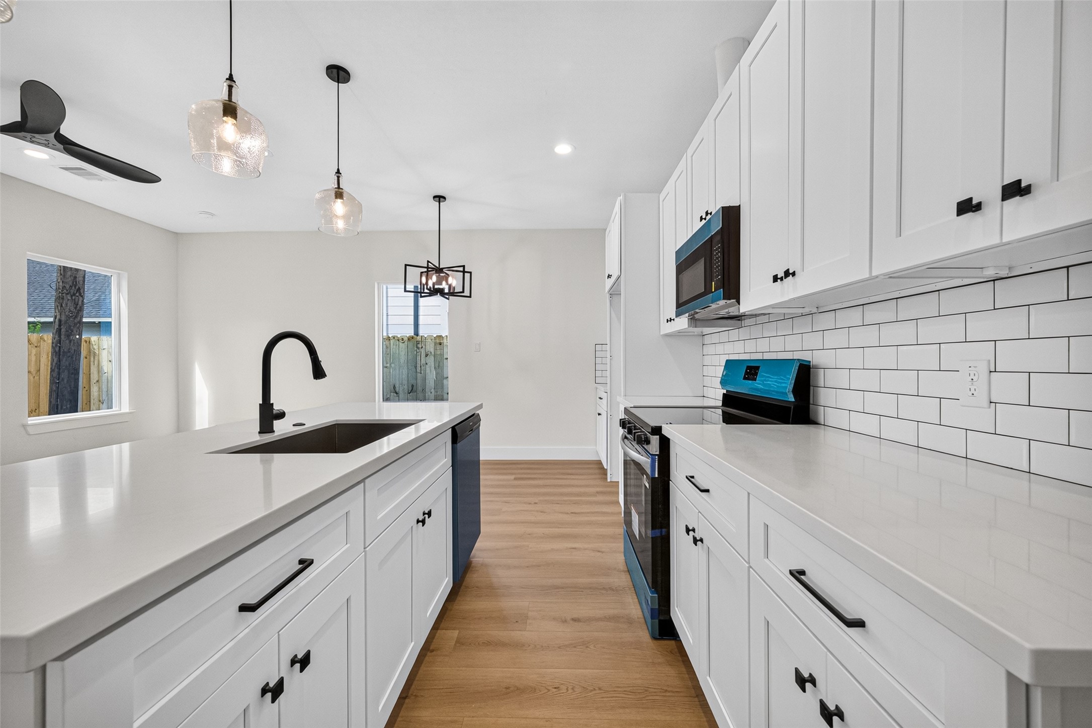 7814 Booker Street A&b Property Photo 4