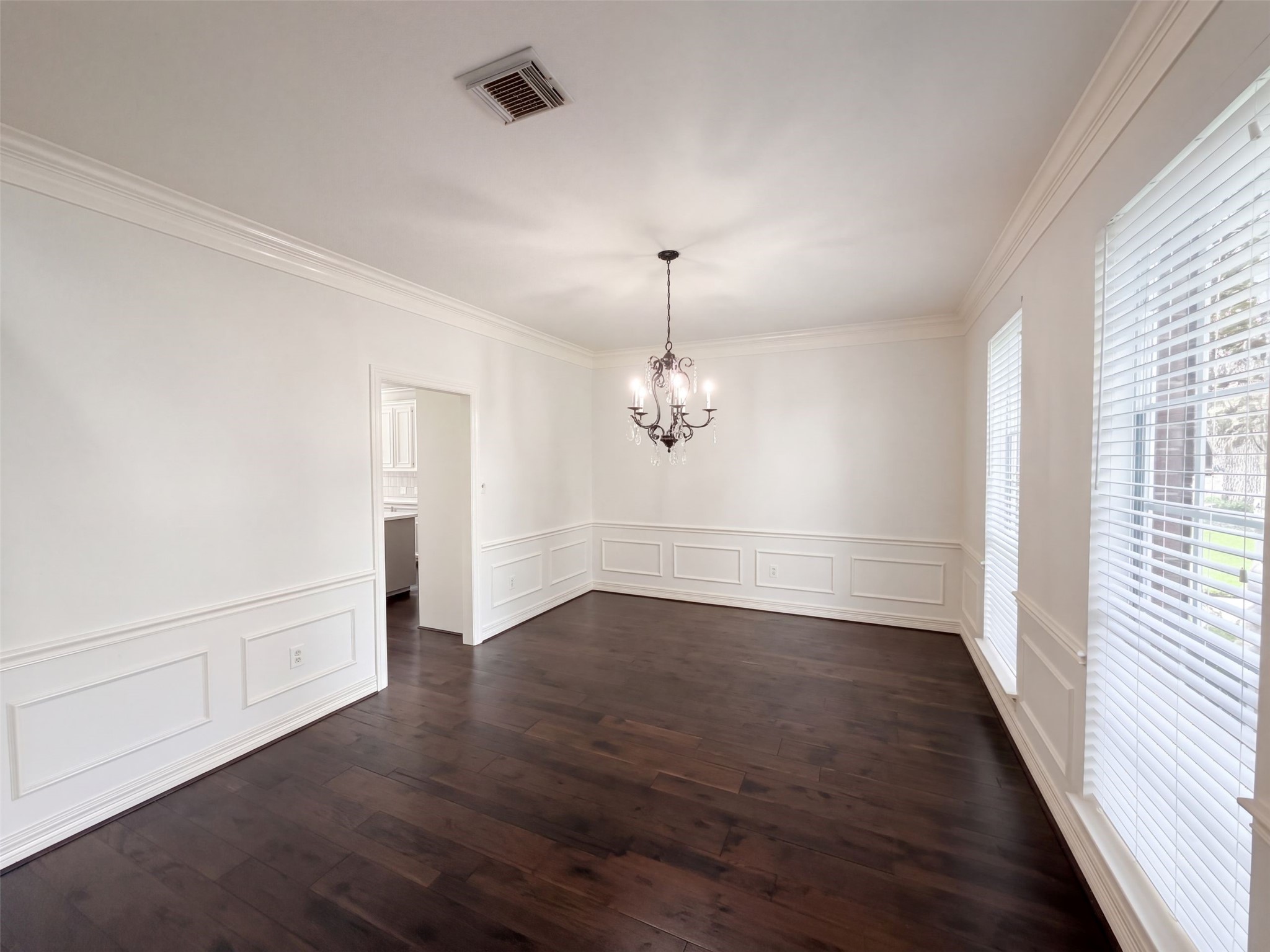 4203 Waterside Court Property Photo 6