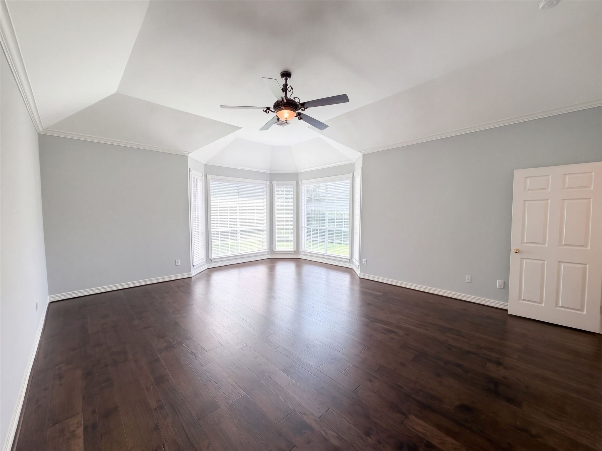 4203 Waterside Court Property Photo 15