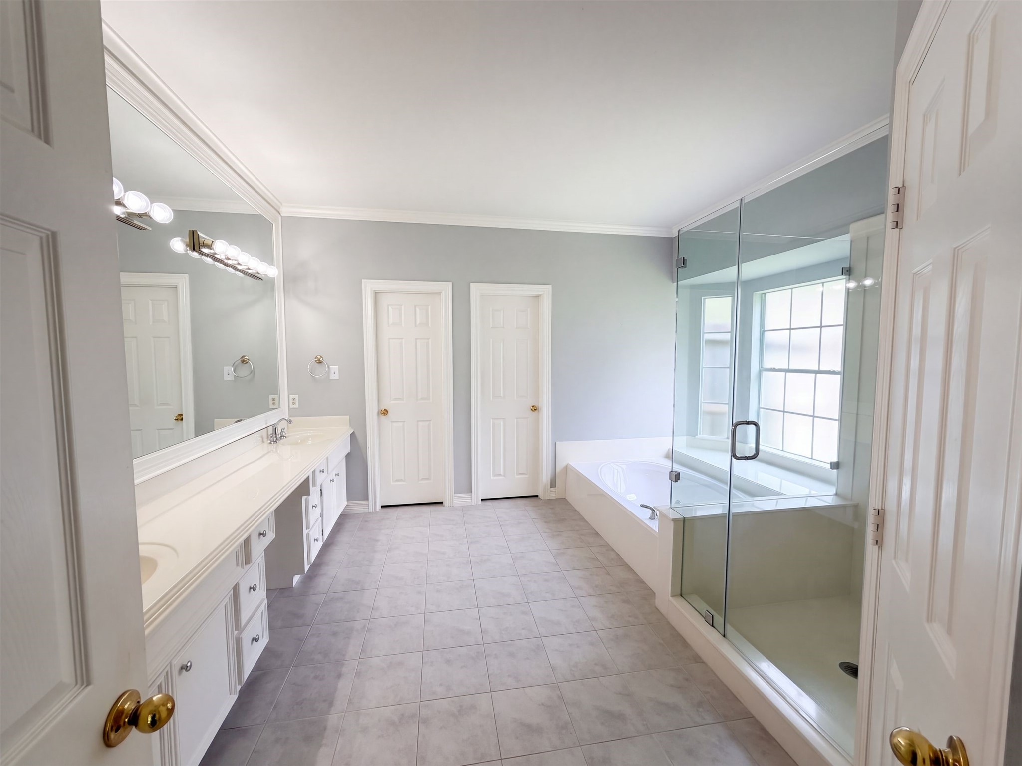 4203 Waterside Court Property Photo 18