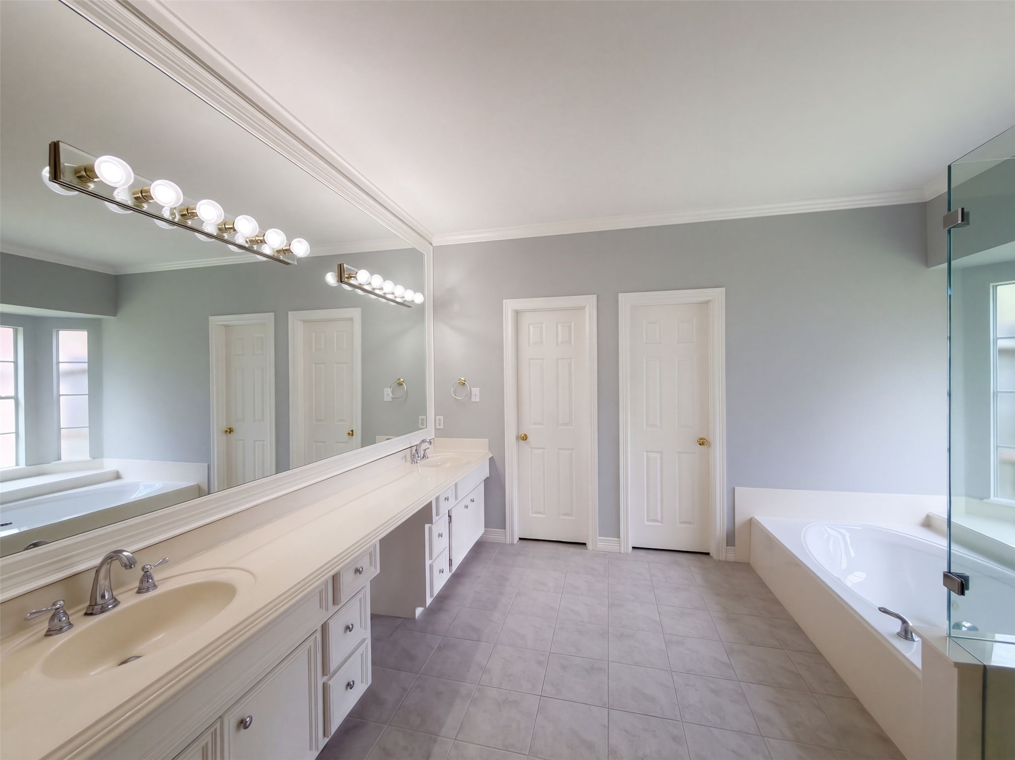 4203 Waterside Court Property Photo 19
