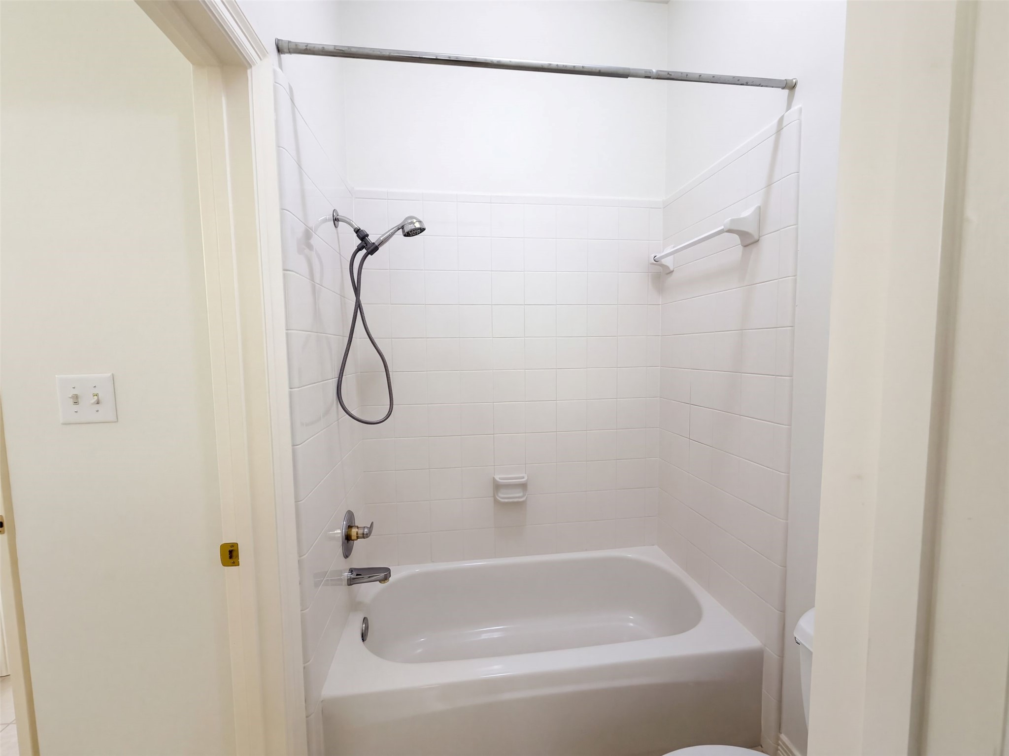 4203 Waterside Court Property Photo 31