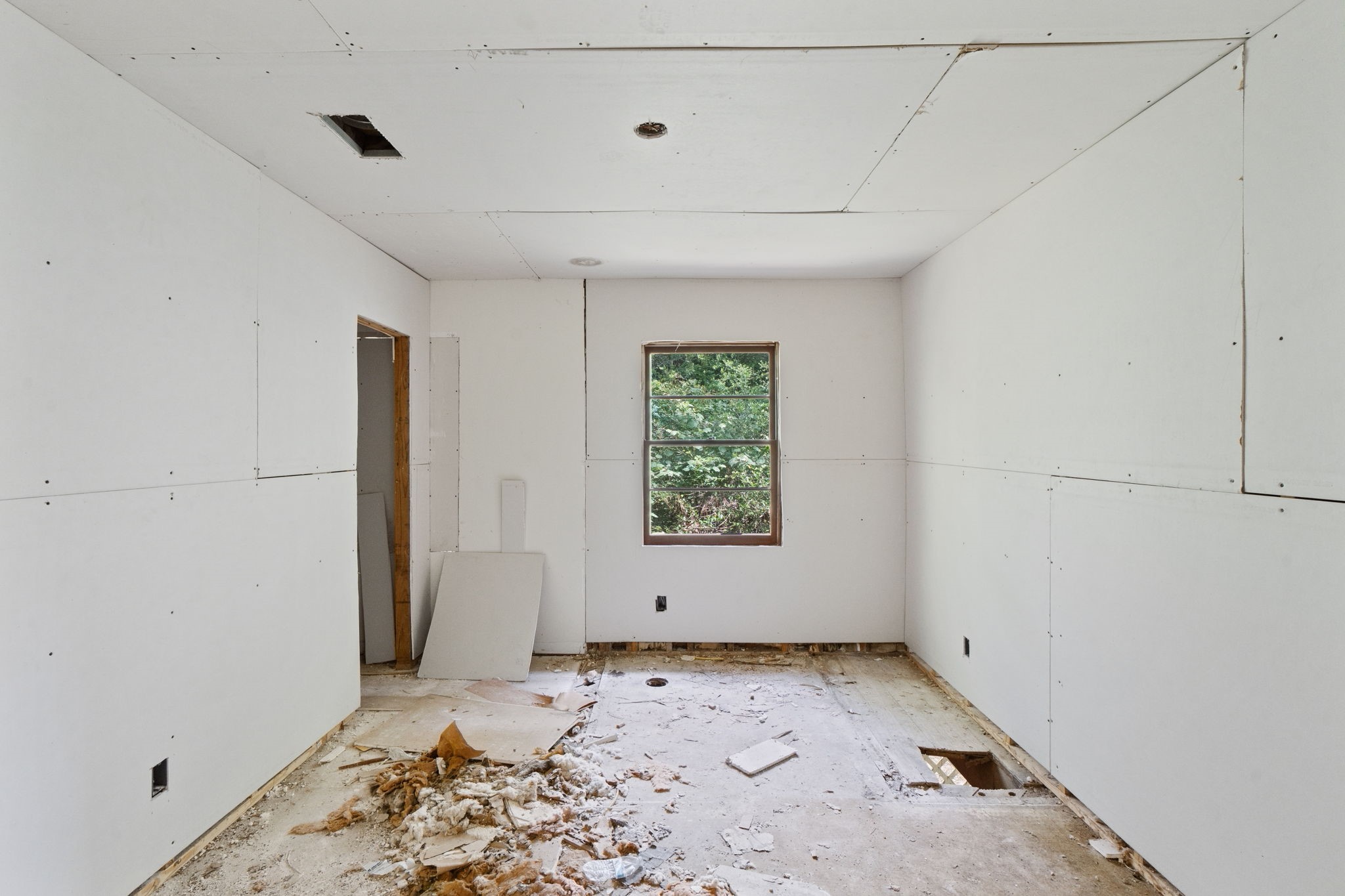 4931 Avenue T Property Photo 10