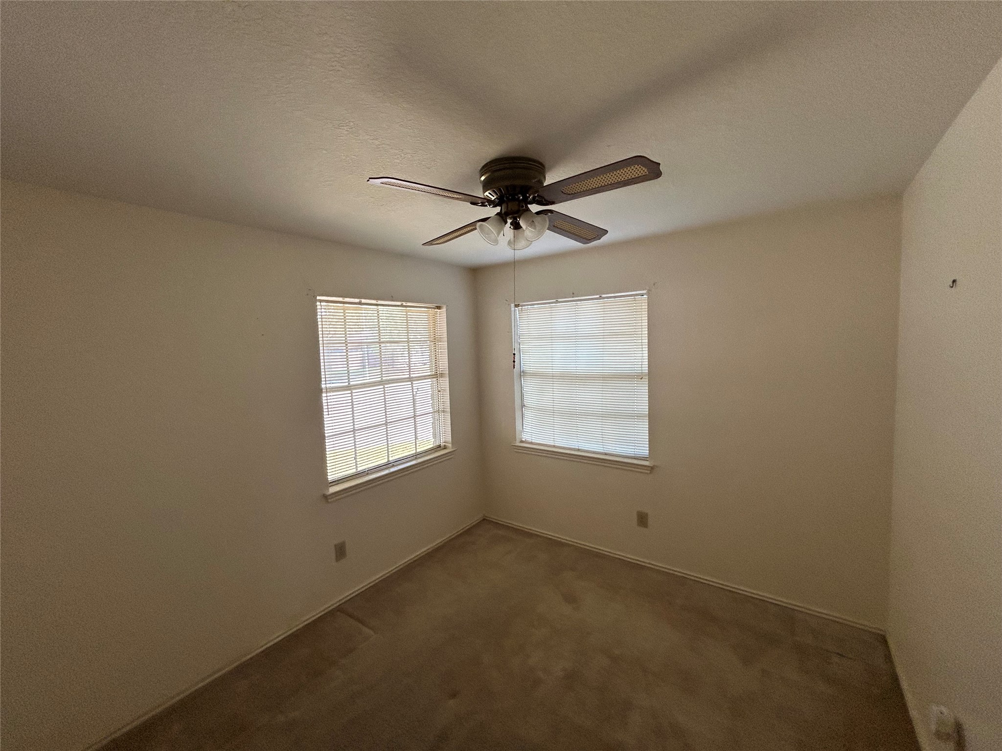 5338 Rivergate Drive Property Photo 10