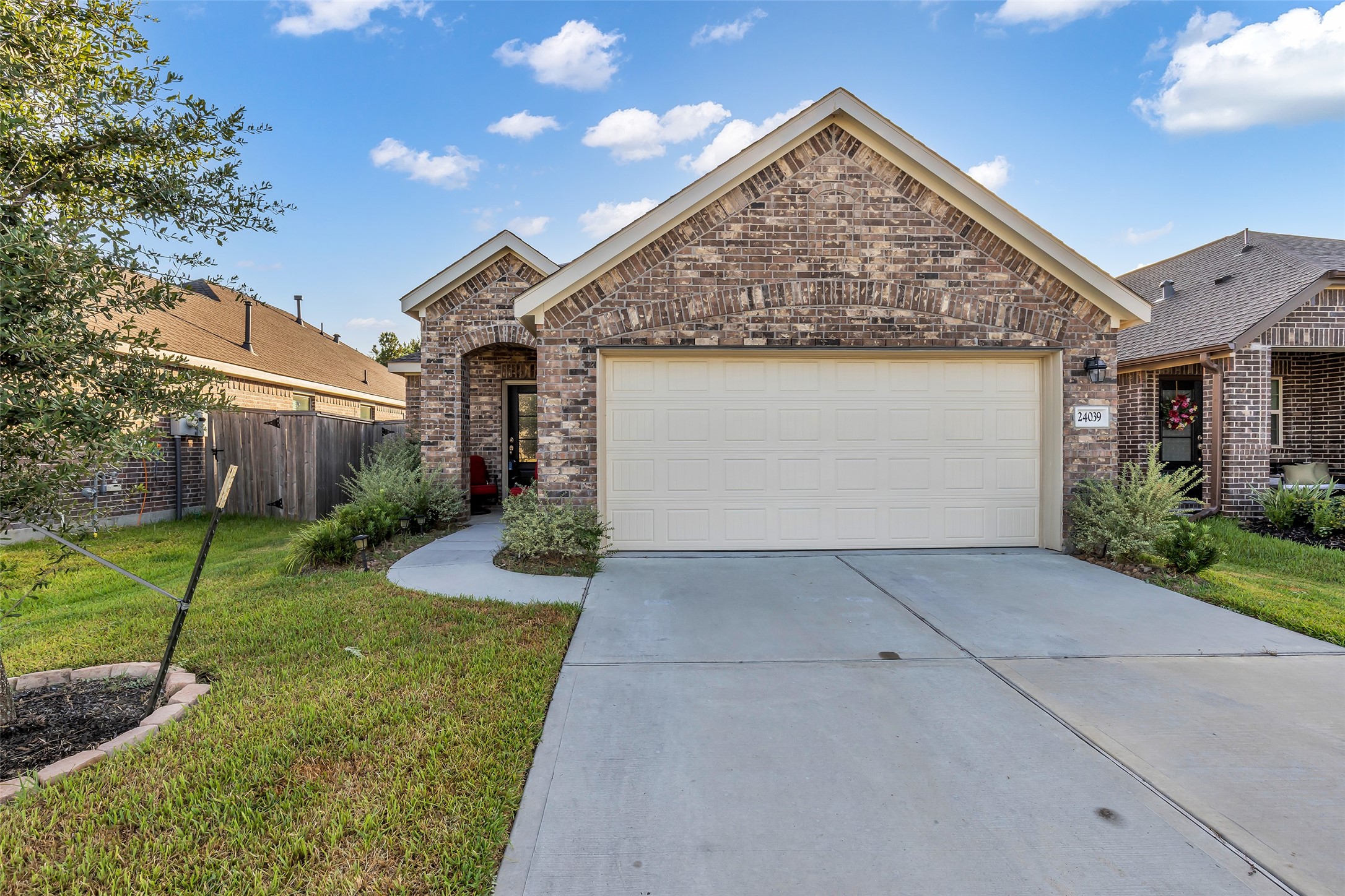 24039 Priano Forest Drive Property Photo 19