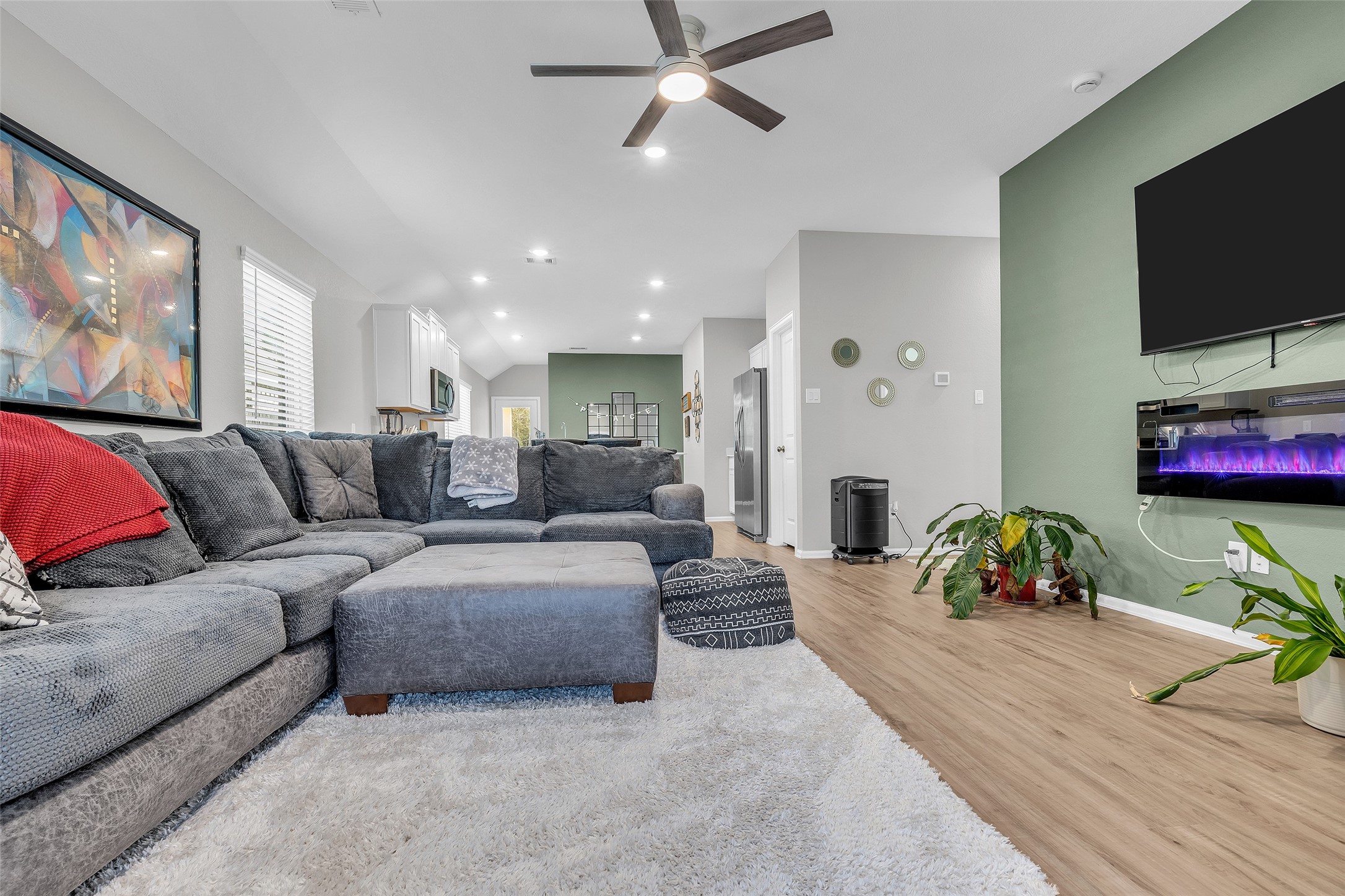24039 Priano Forest Drive Property Photo 27