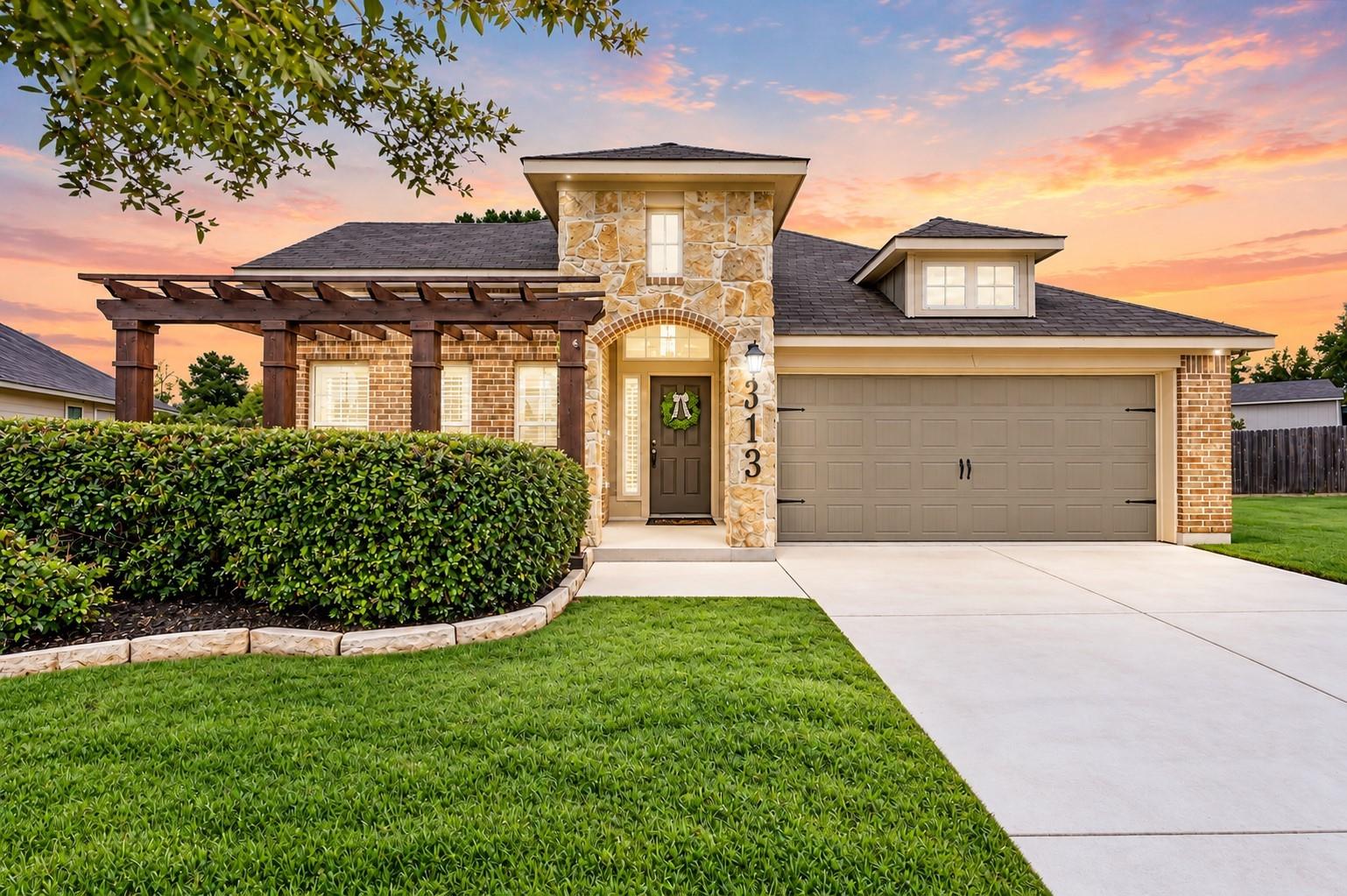 313 Brocks Court, Montgomery Tx 77356 Property Photo 1