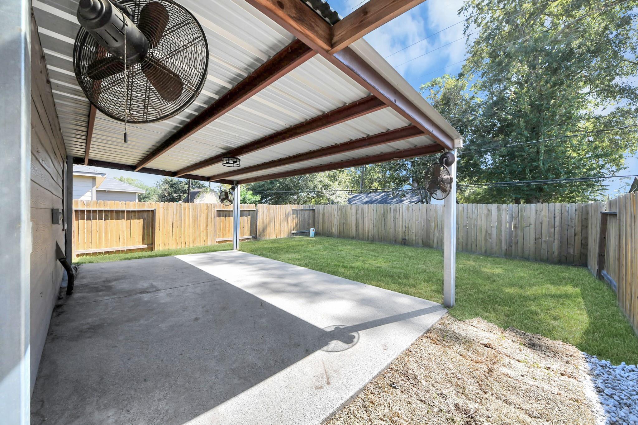 322 Emerald Thicket Lane, Huffman Tx 77336 Property Photo 40
