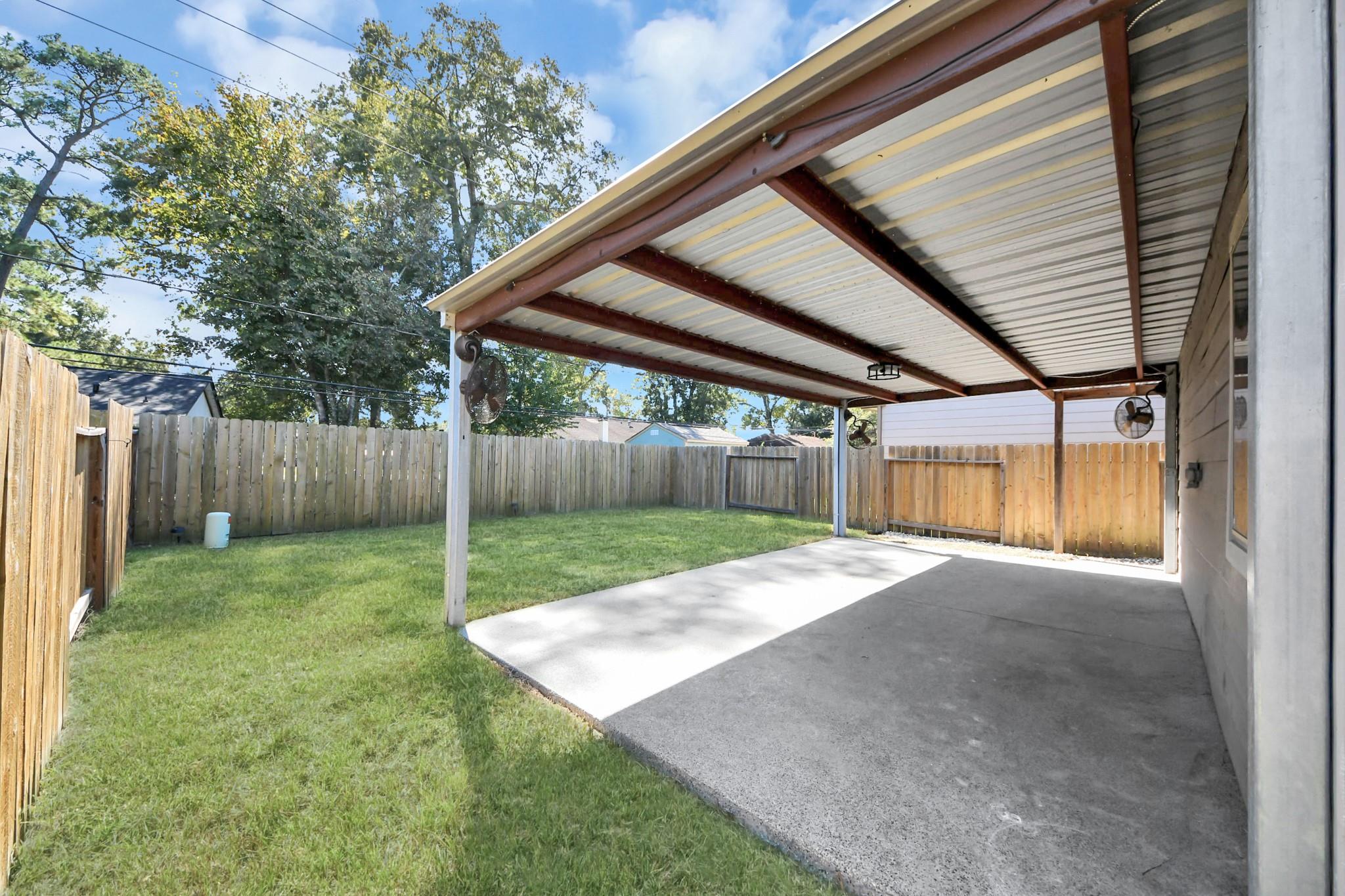 322 Emerald Thicket Lane, Huffman Tx 77336 Property Photo 43