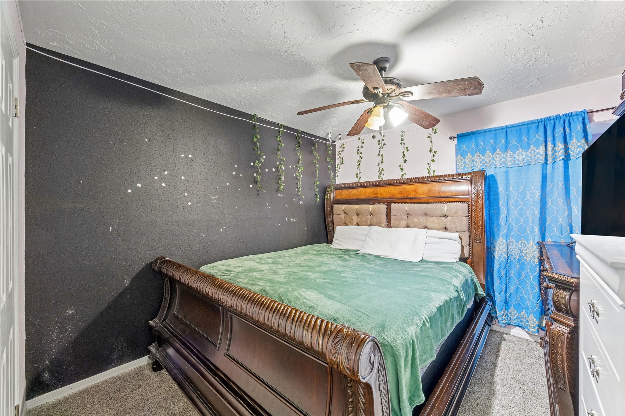 10402 Huntington Point Drive Property Photo 12