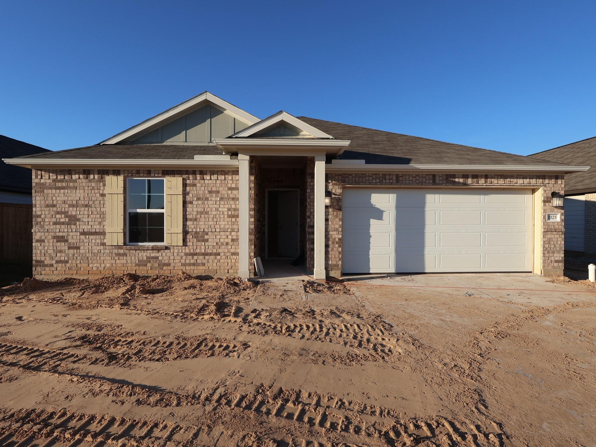 1025 Garnet Star Drive, La Marque TX 77568 Property Photo 1