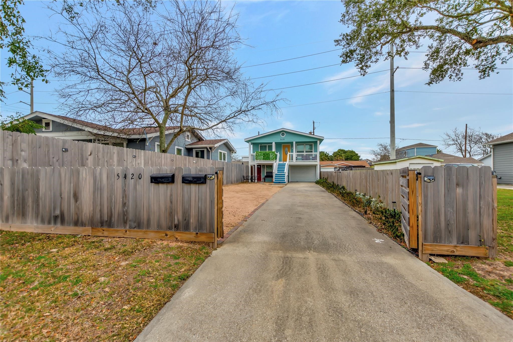 5420 Avenue Q A Property Photo 17