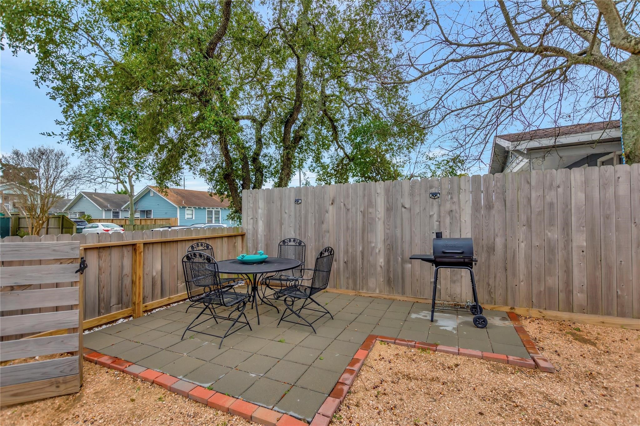 5420 Avenue Q A Property Photo 19