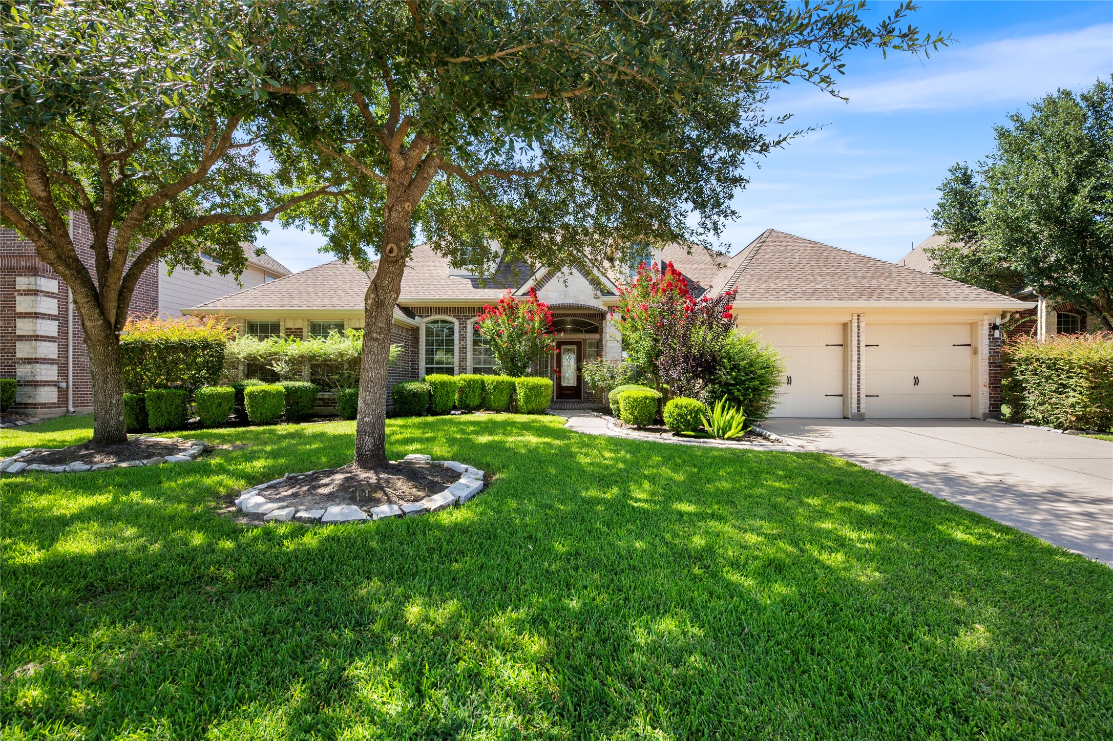 5610 Walcott Mills Drive Property Photo 1