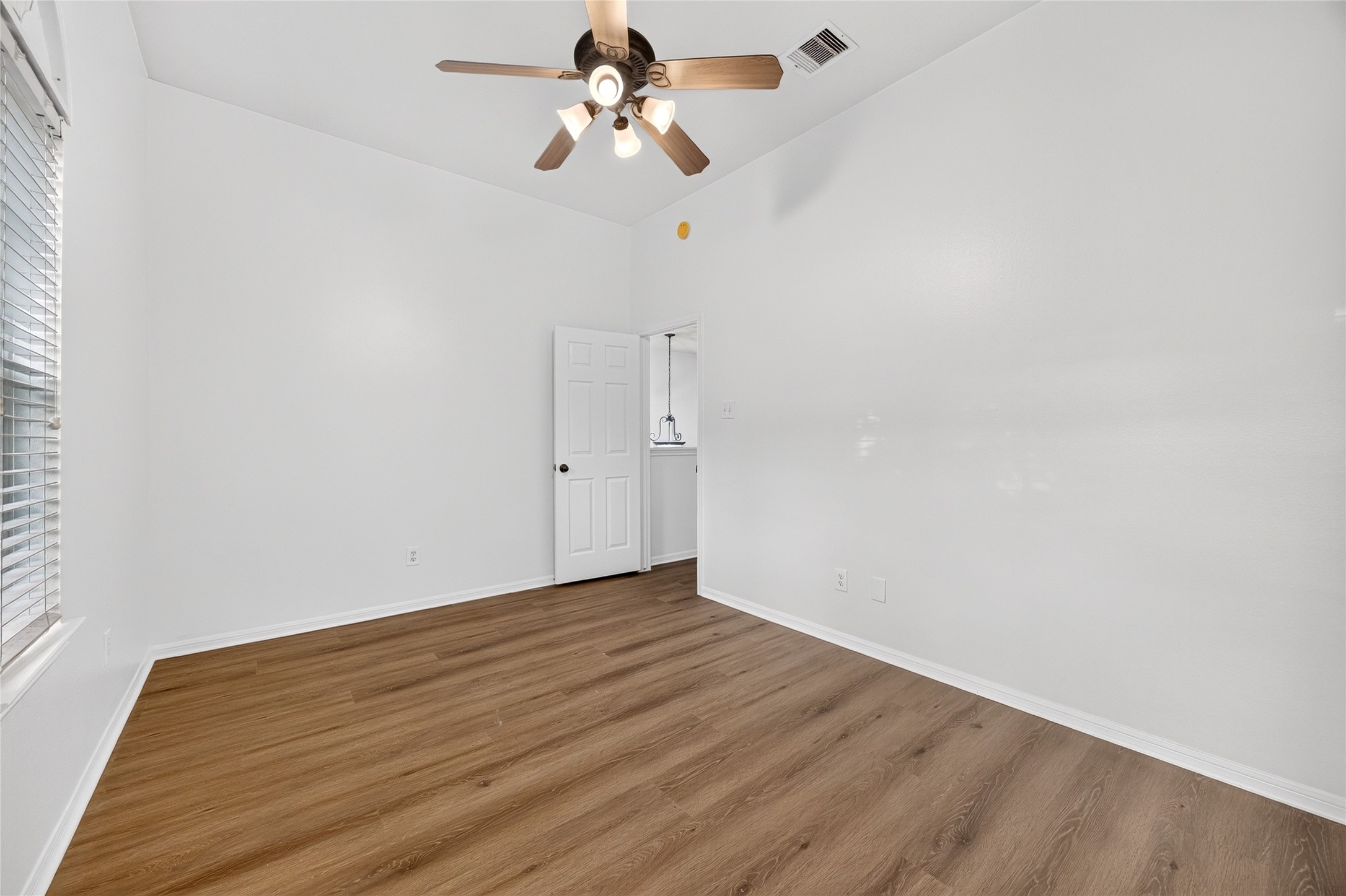 10227 Mossy Brook Lane Property Photo 34