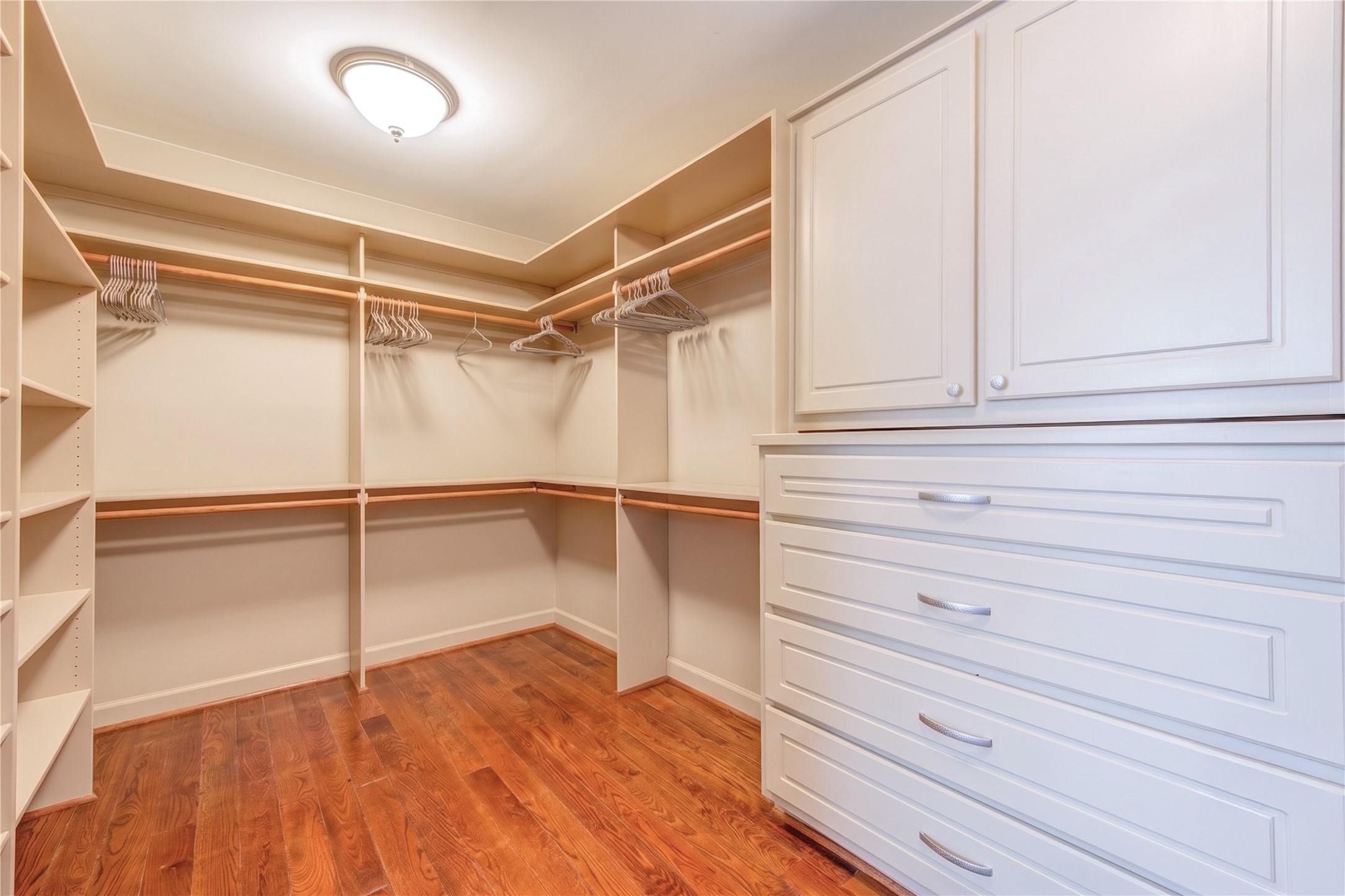 4023 Norfolk Street Property Photo 21
