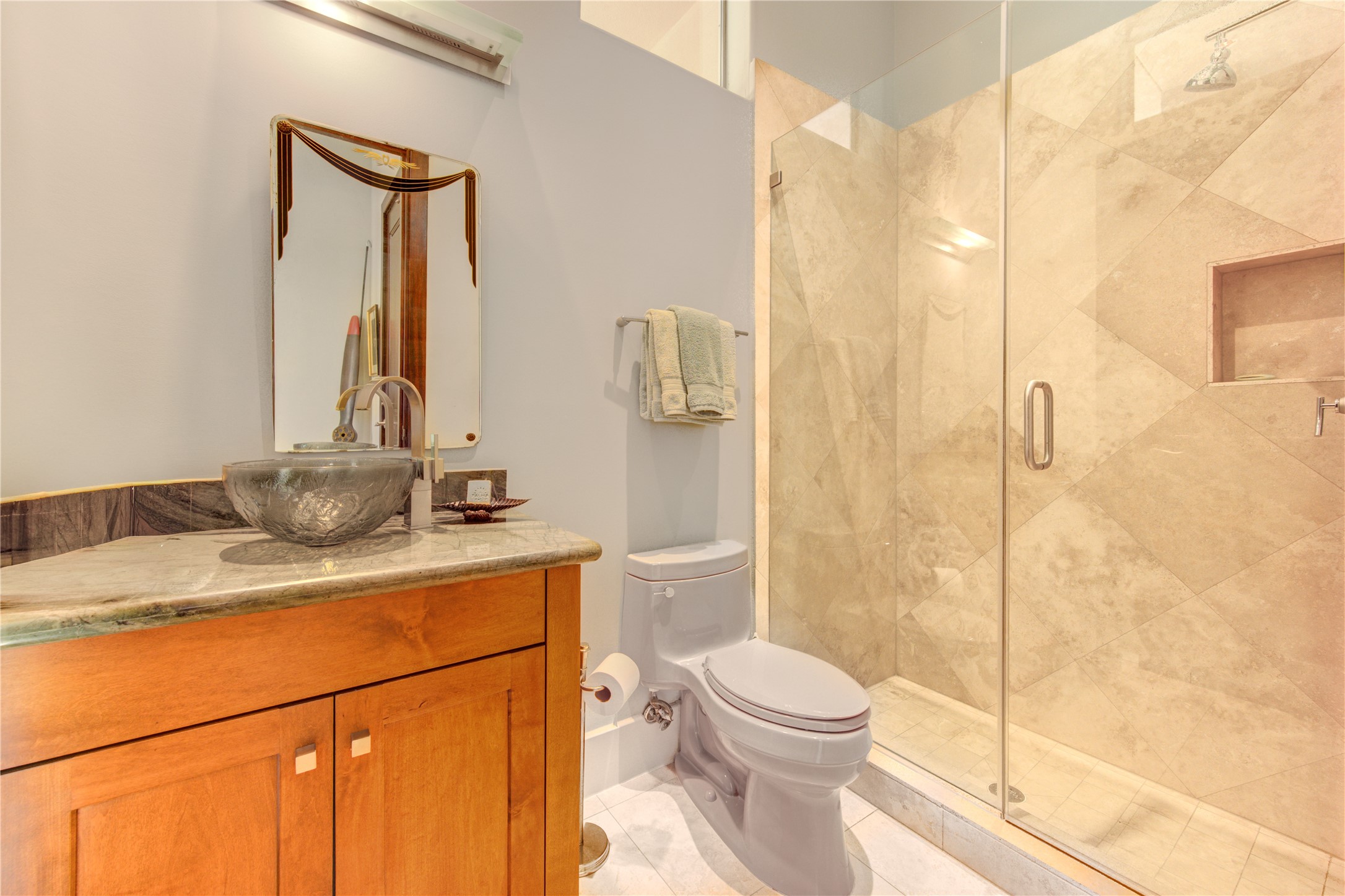 4023 Norfolk Street Property Photo 27