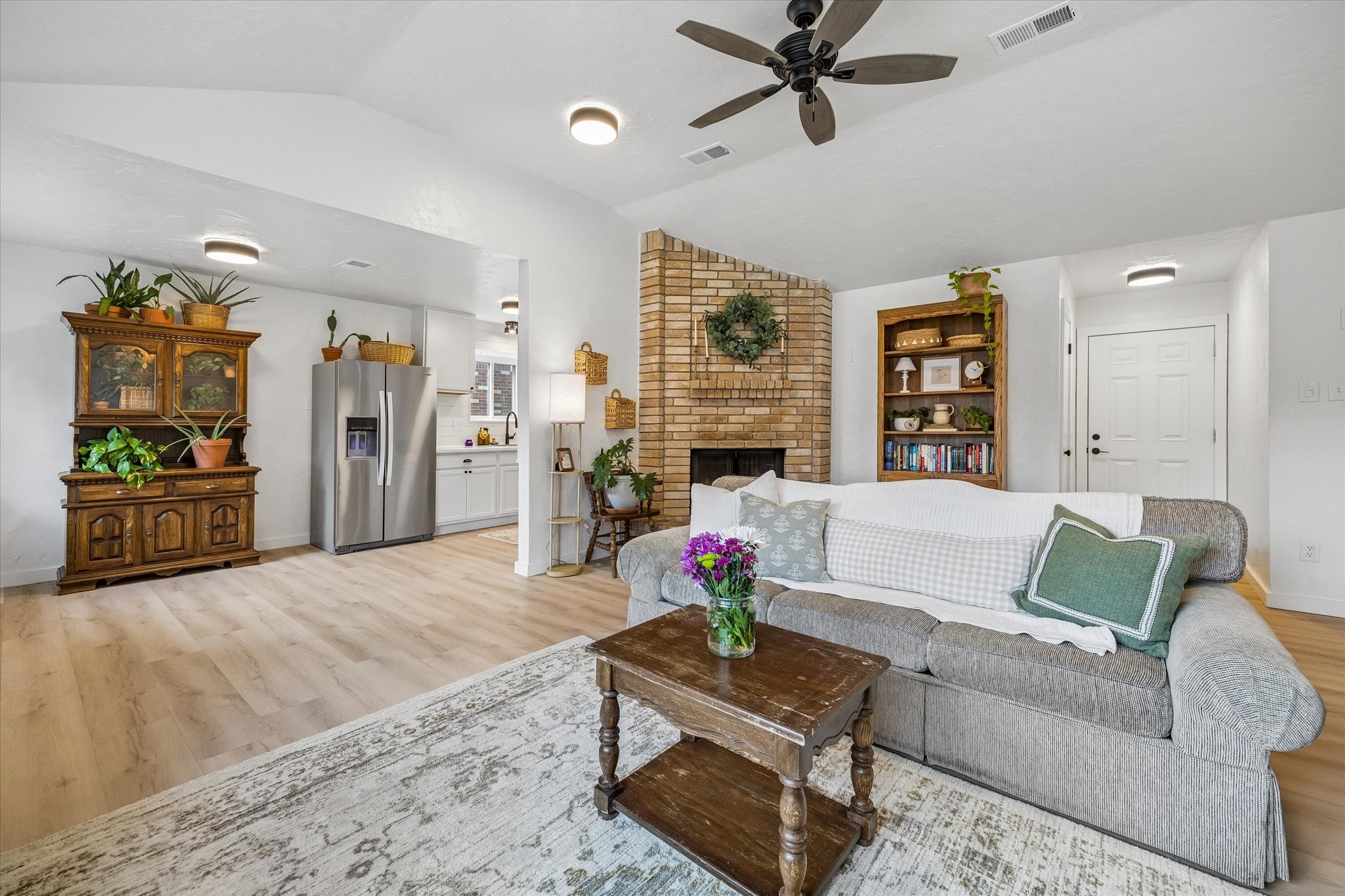 26739 Cypresswood Drive Property Photo 6