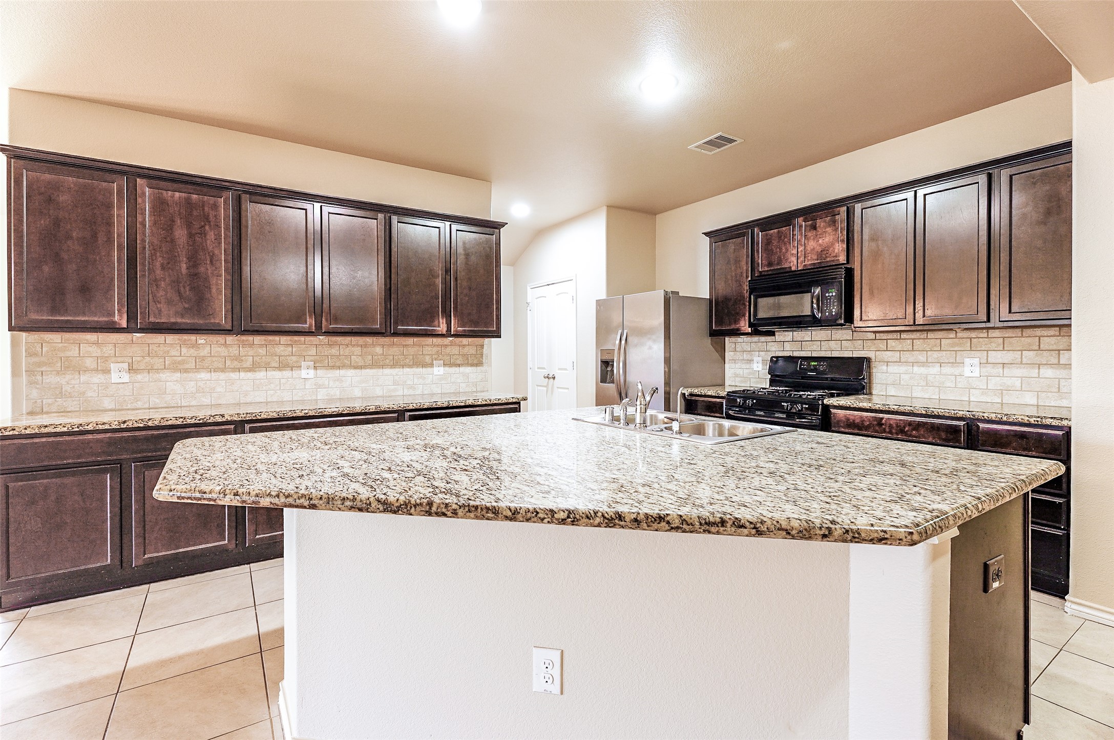 18303 Trace Pointe Lane Property Photo 10