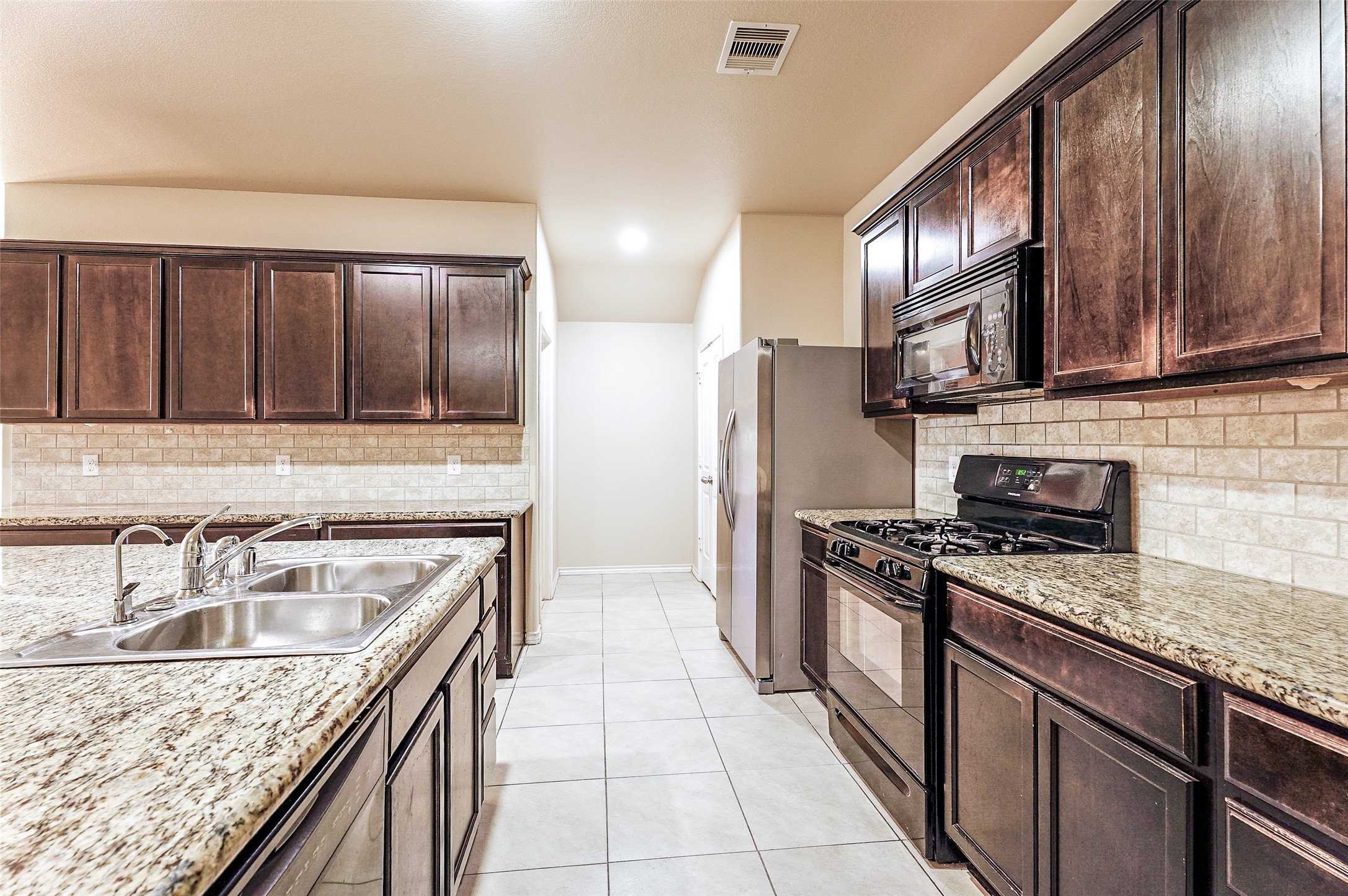 18303 Trace Pointe Lane Property Photo 12