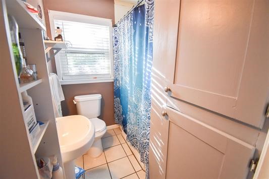 210 College St Property Photo 11