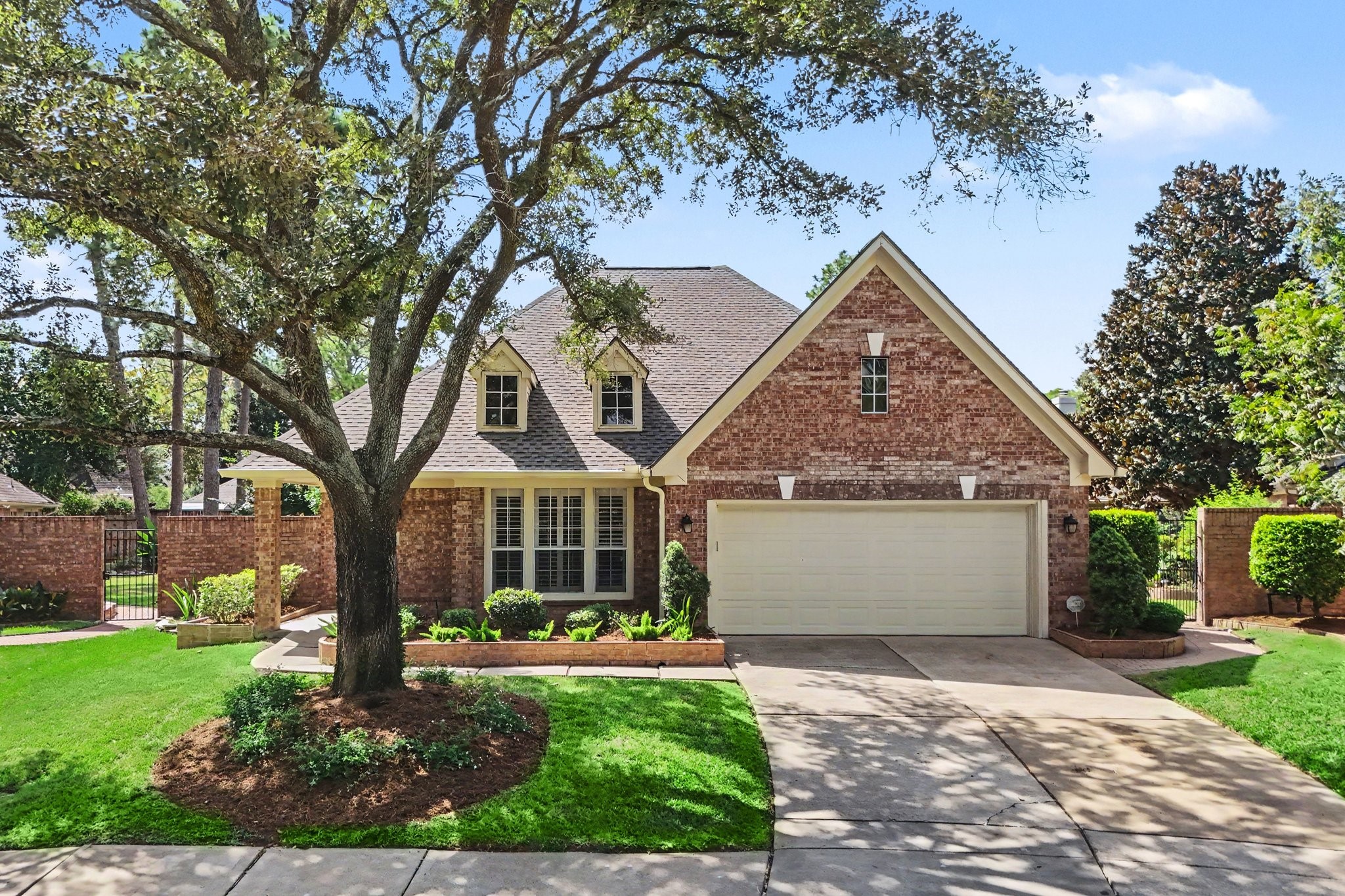 16507 Heather Meadow Court Property Photo 1