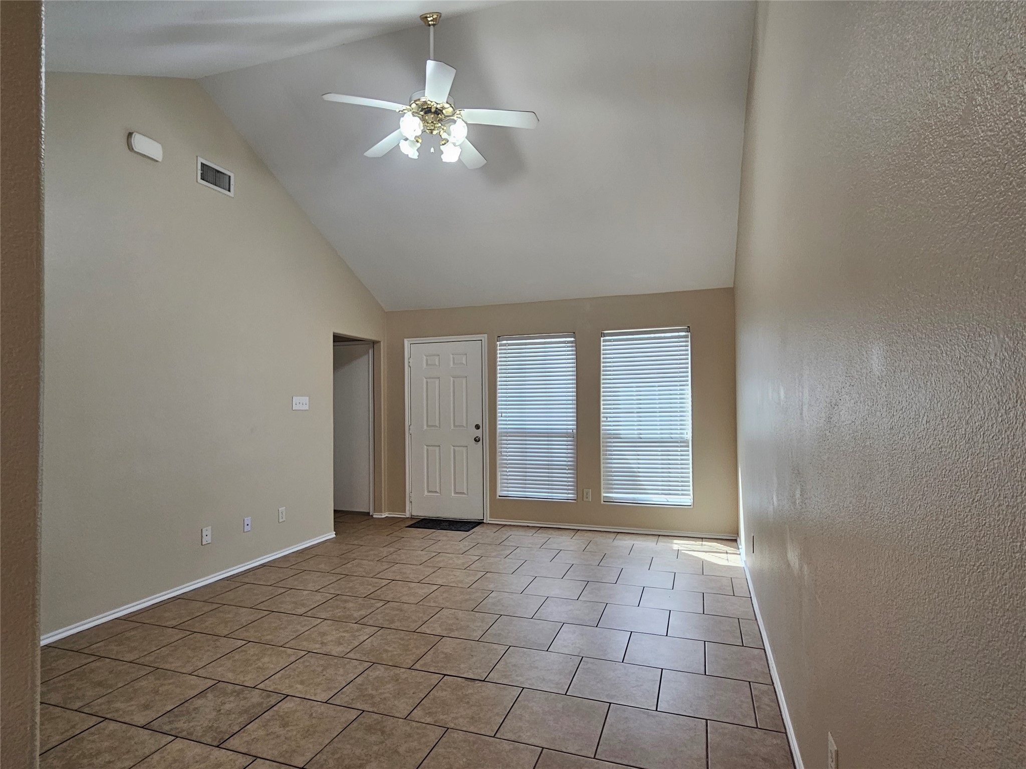 500 Birch Cluster Court Property Photo 8