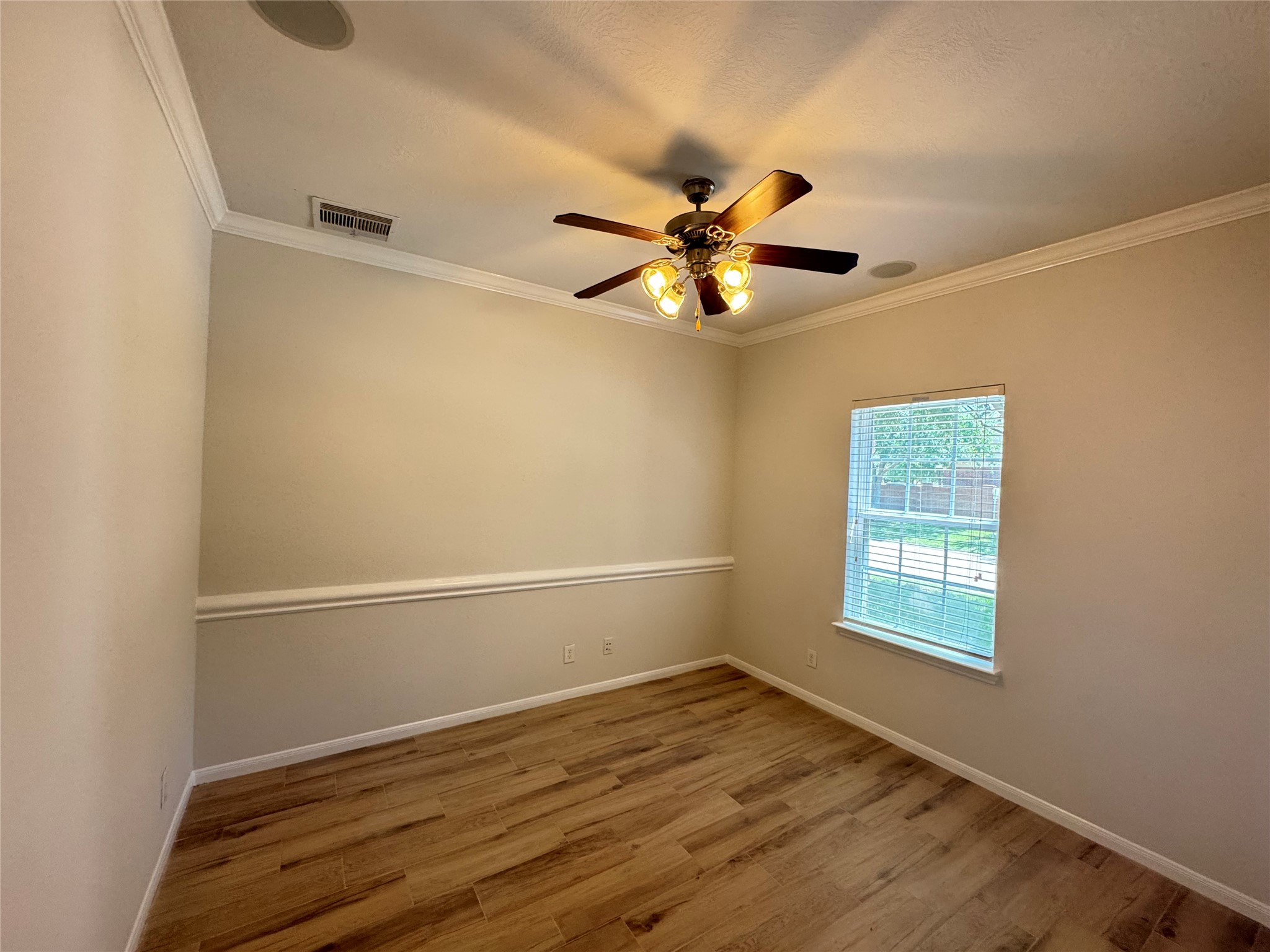 8107 Gran Villa Drive Property Photo 6