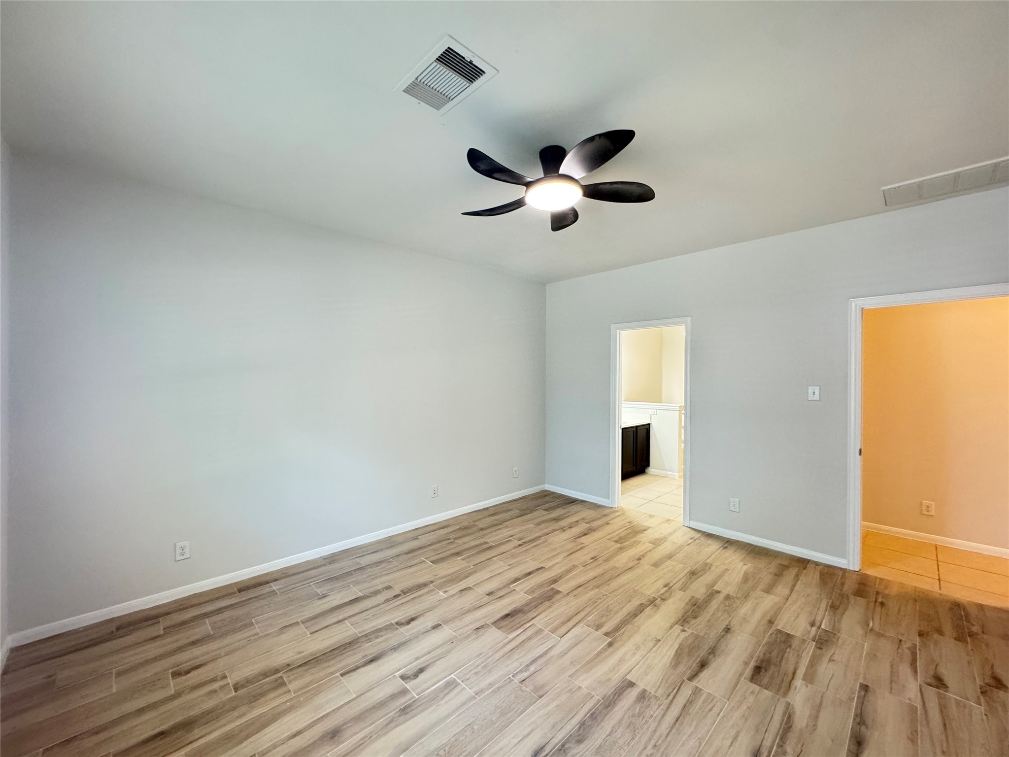 8107 Gran Villa Drive Property Photo 22