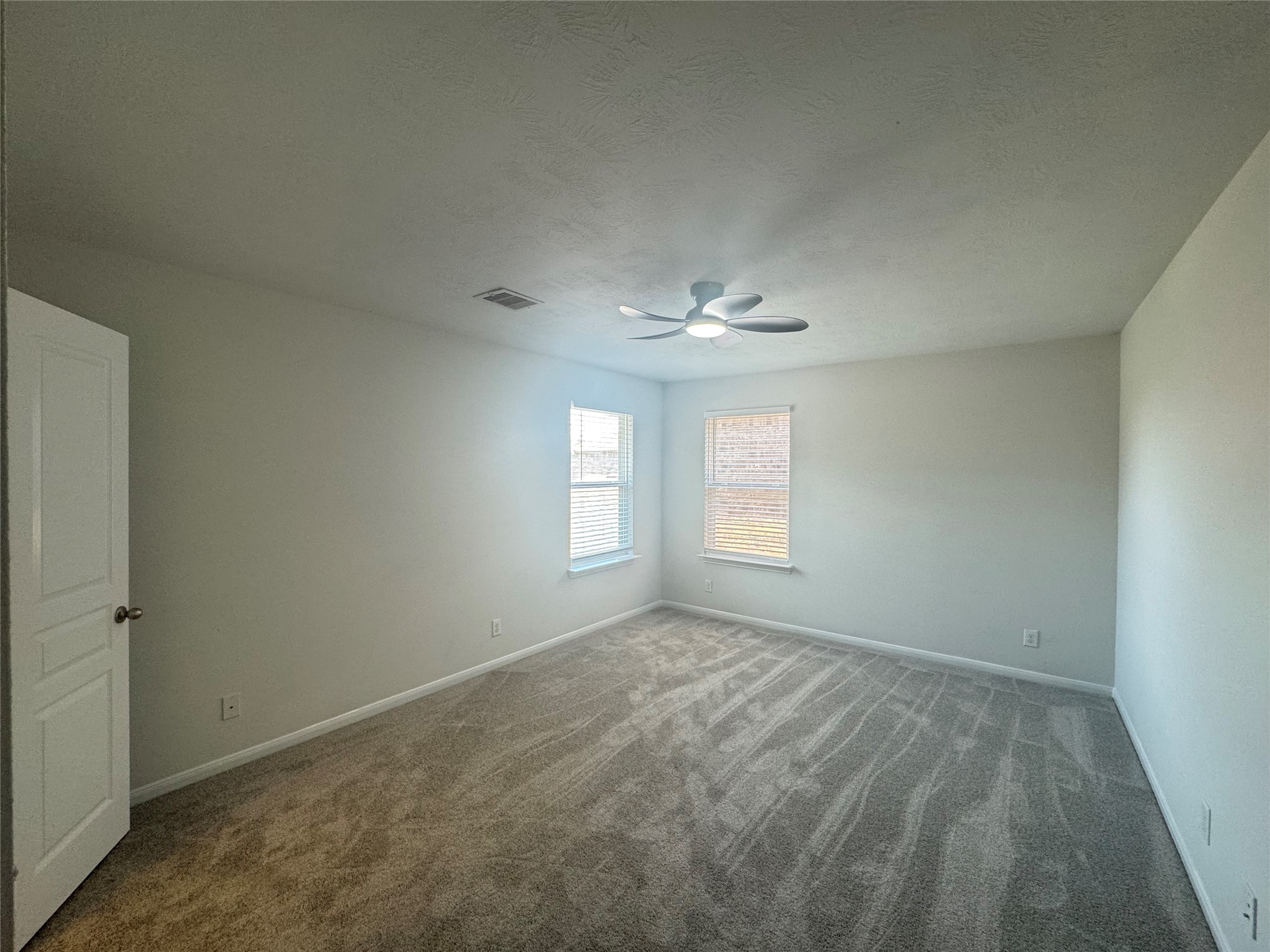 8107 Gran Villa Drive Property Photo 36