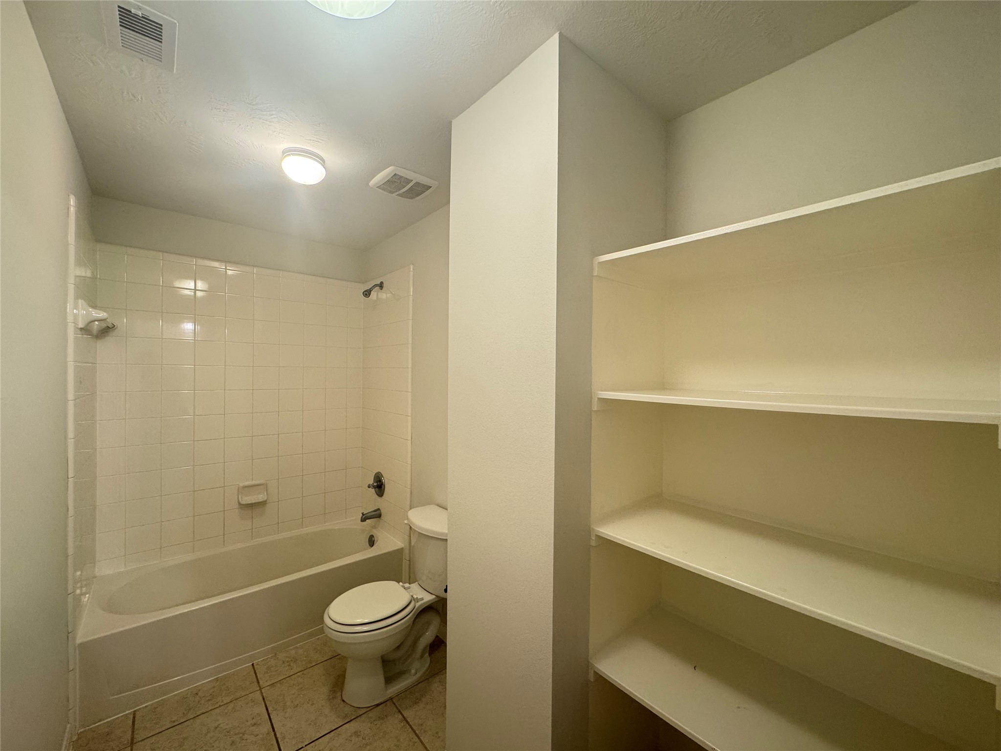 8107 Gran Villa Drive Property Photo 40