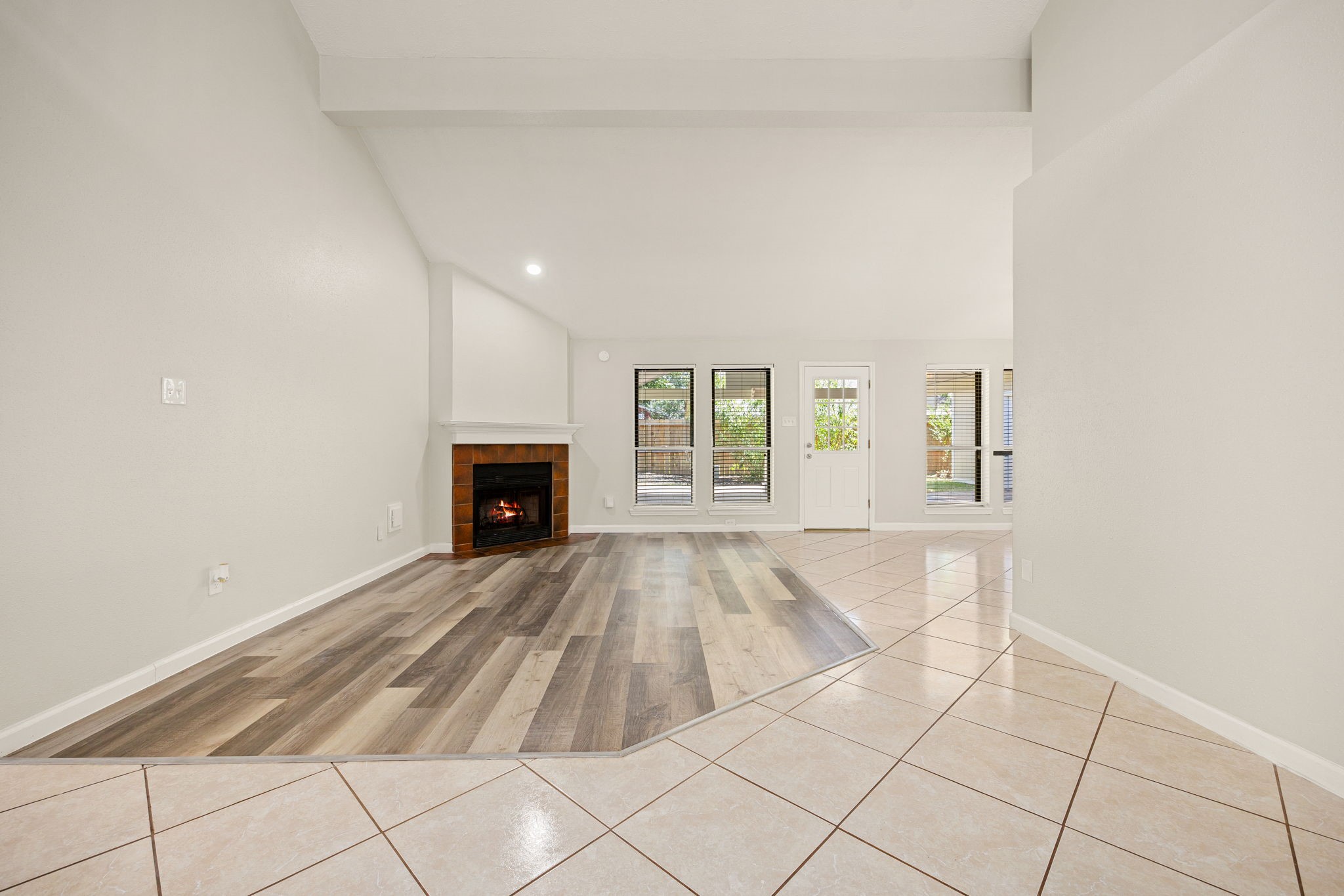 21635 Park Brook Drive Property Photo 14