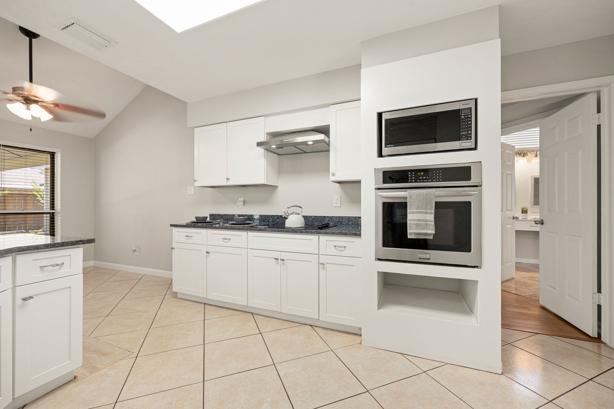 21635 Park Brook Drive Property Photo 17