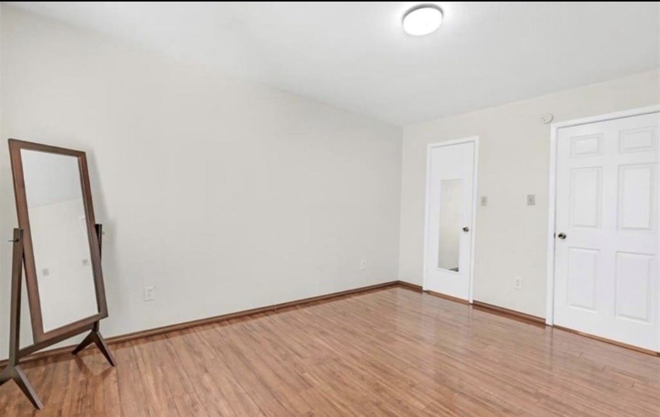6161 Reims Road 200 Property Photo 5
