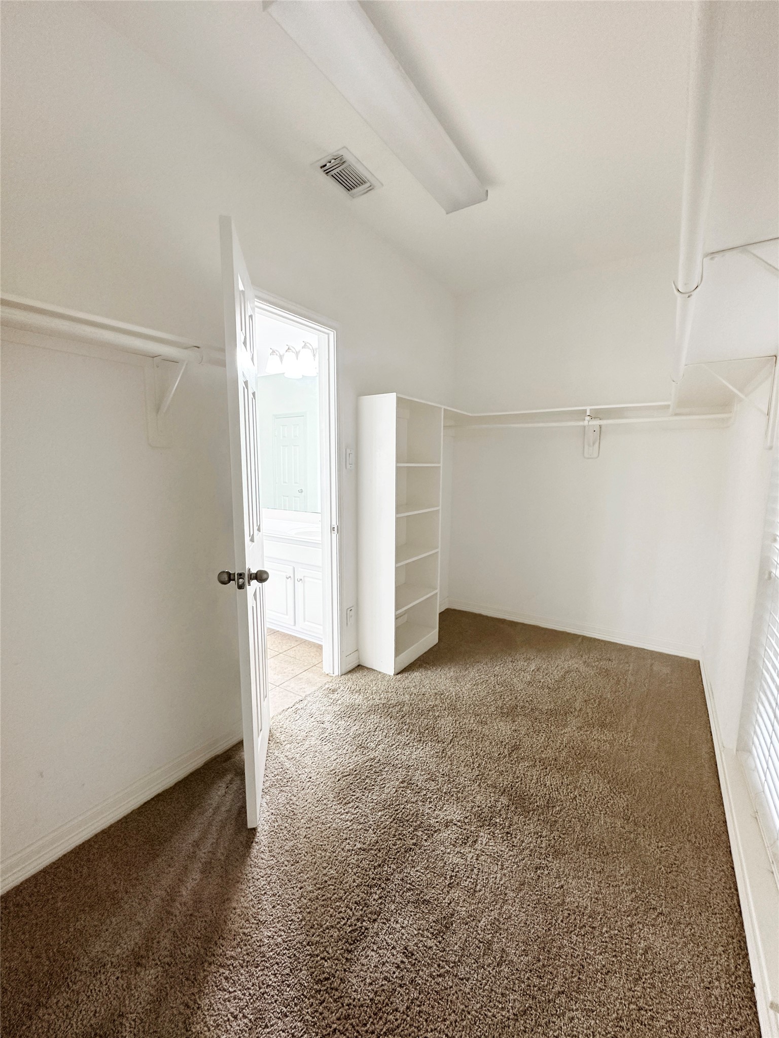 21111 Somervell Court Property Photo 35