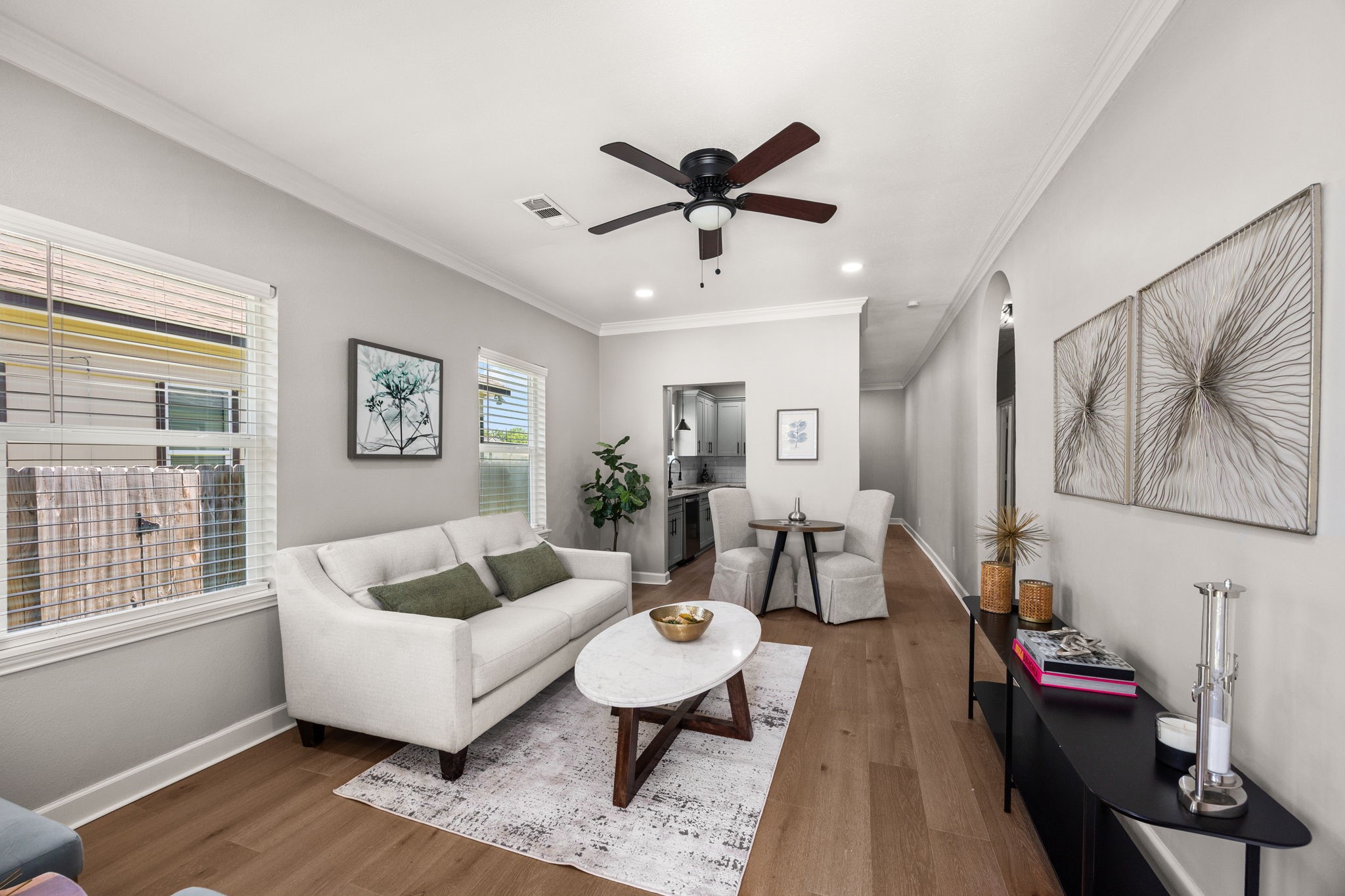 4103 New Orleans Street Property Photo 5