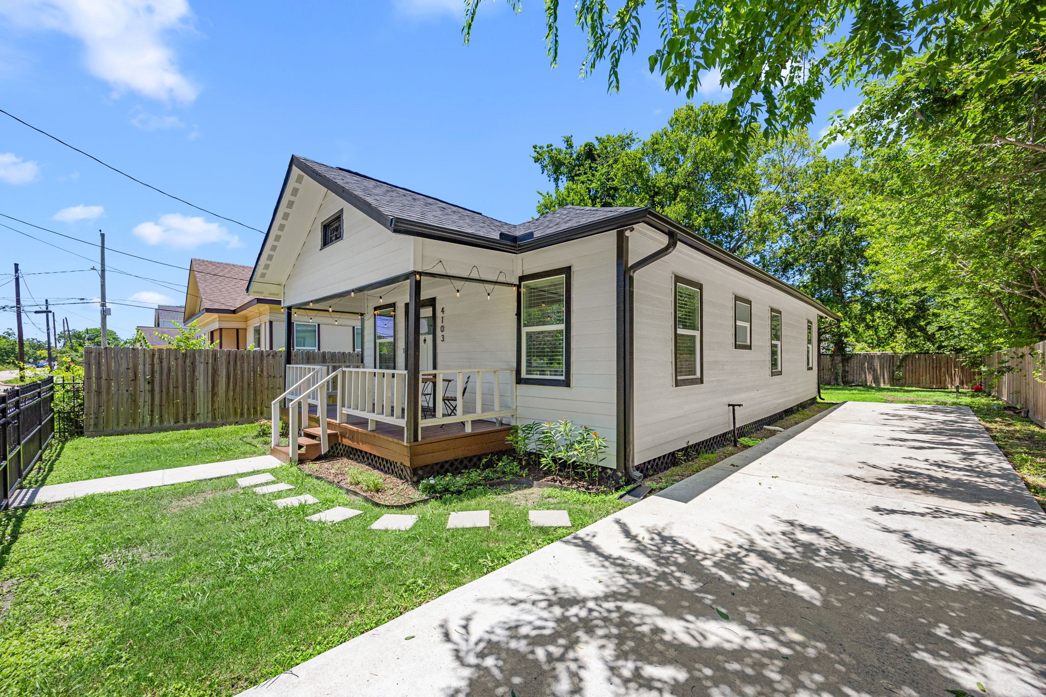 4103 New Orleans Street Property Photo 20