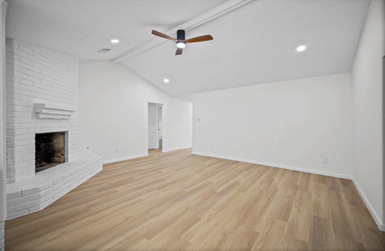 10935 Silkwood Drive Property Photo 5