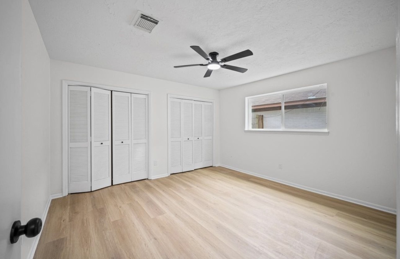 10935 Silkwood Drive Property Photo 13