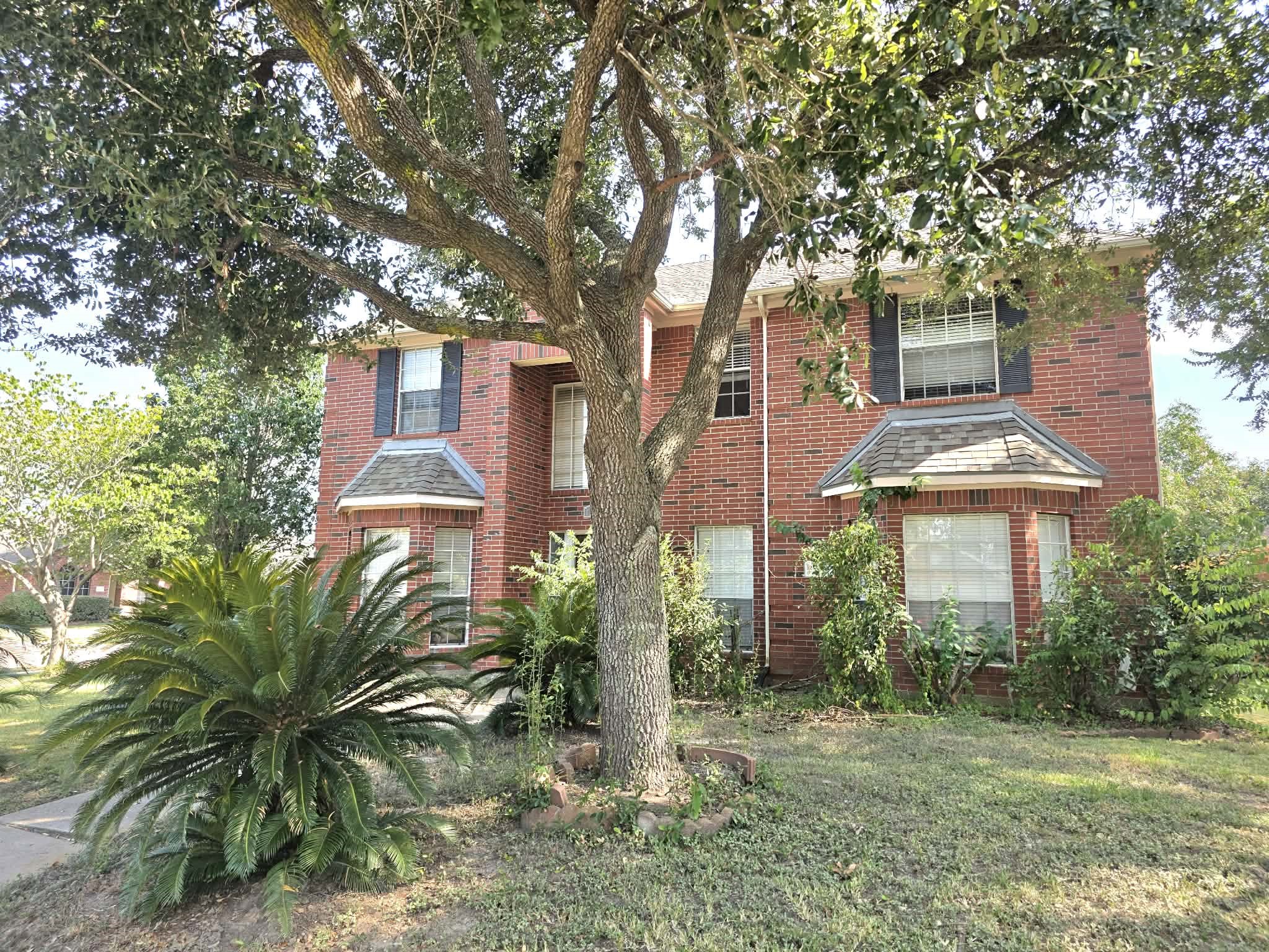 15003 Changing Oak Ridge Court Property Photo 2