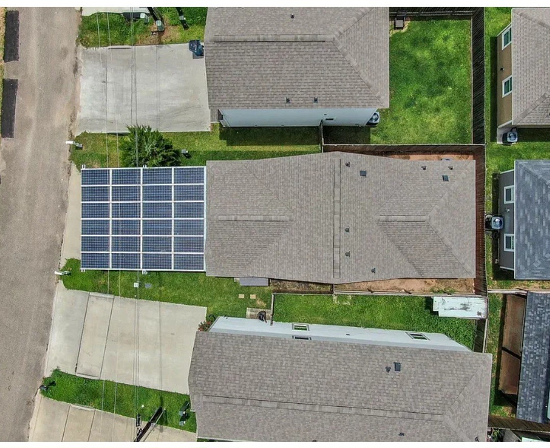 16708 Stonefield Property Photo 4