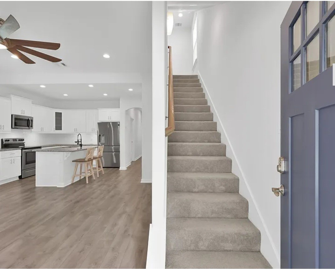 16708 Stonefield Property Photo 5