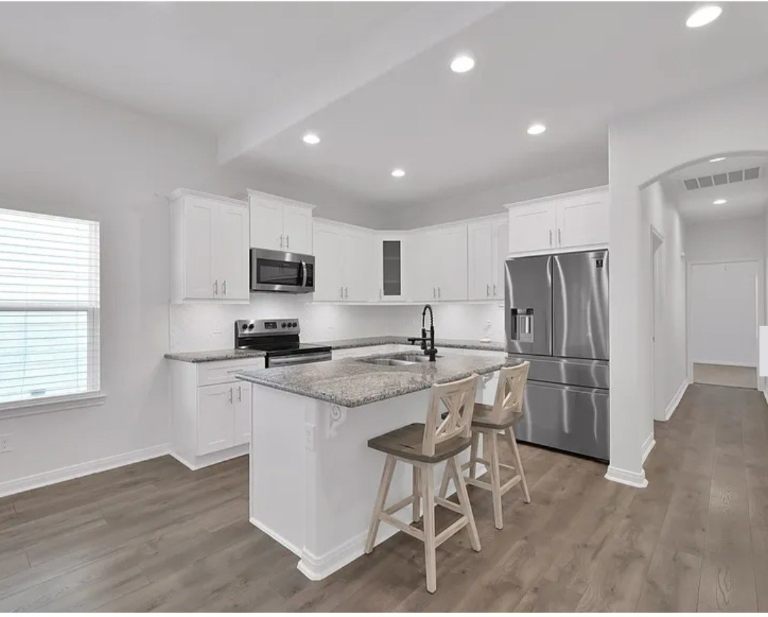 16708 Stonefield Property Photo 7
