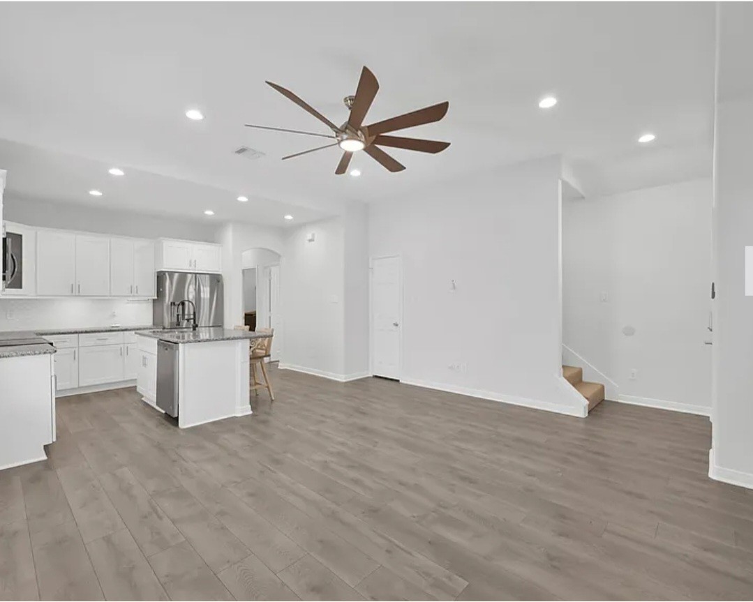 16708 Stonefield Property Photo 13